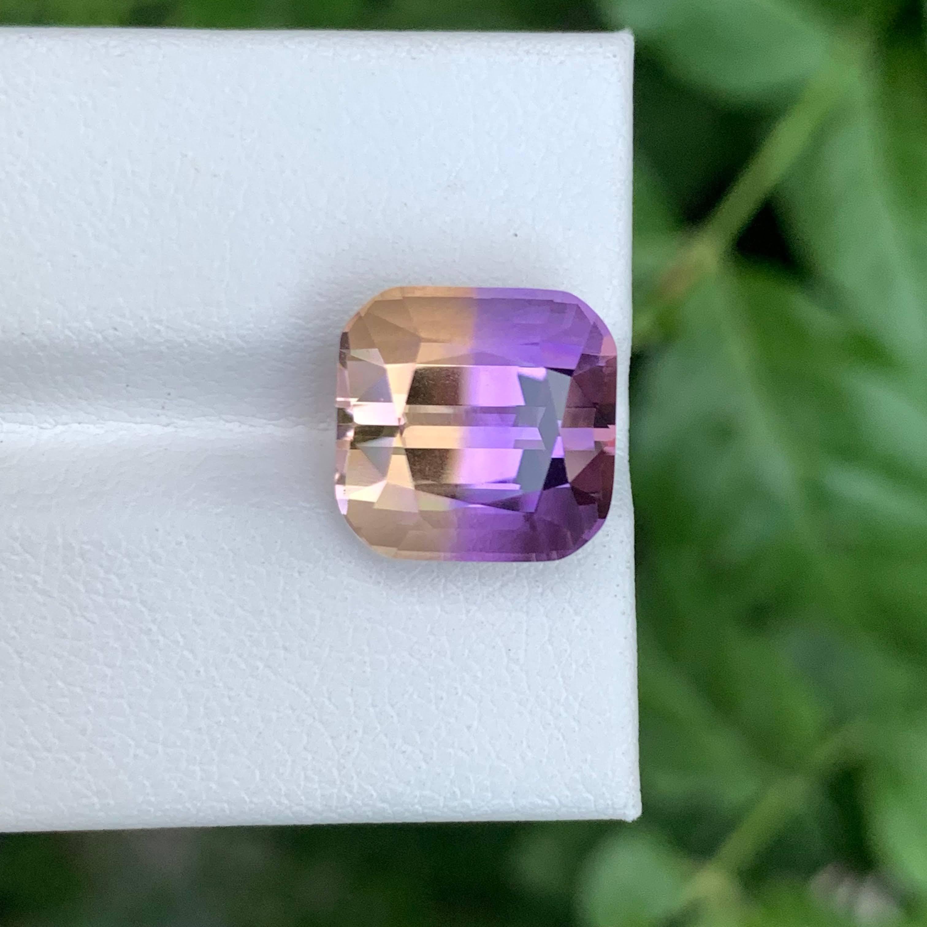 8.55 Carat Natural Loose Pretty Ametrine Stone Cushion Cut Brazilian Gemstone (pierre précieuse brésilienne) en vente 5