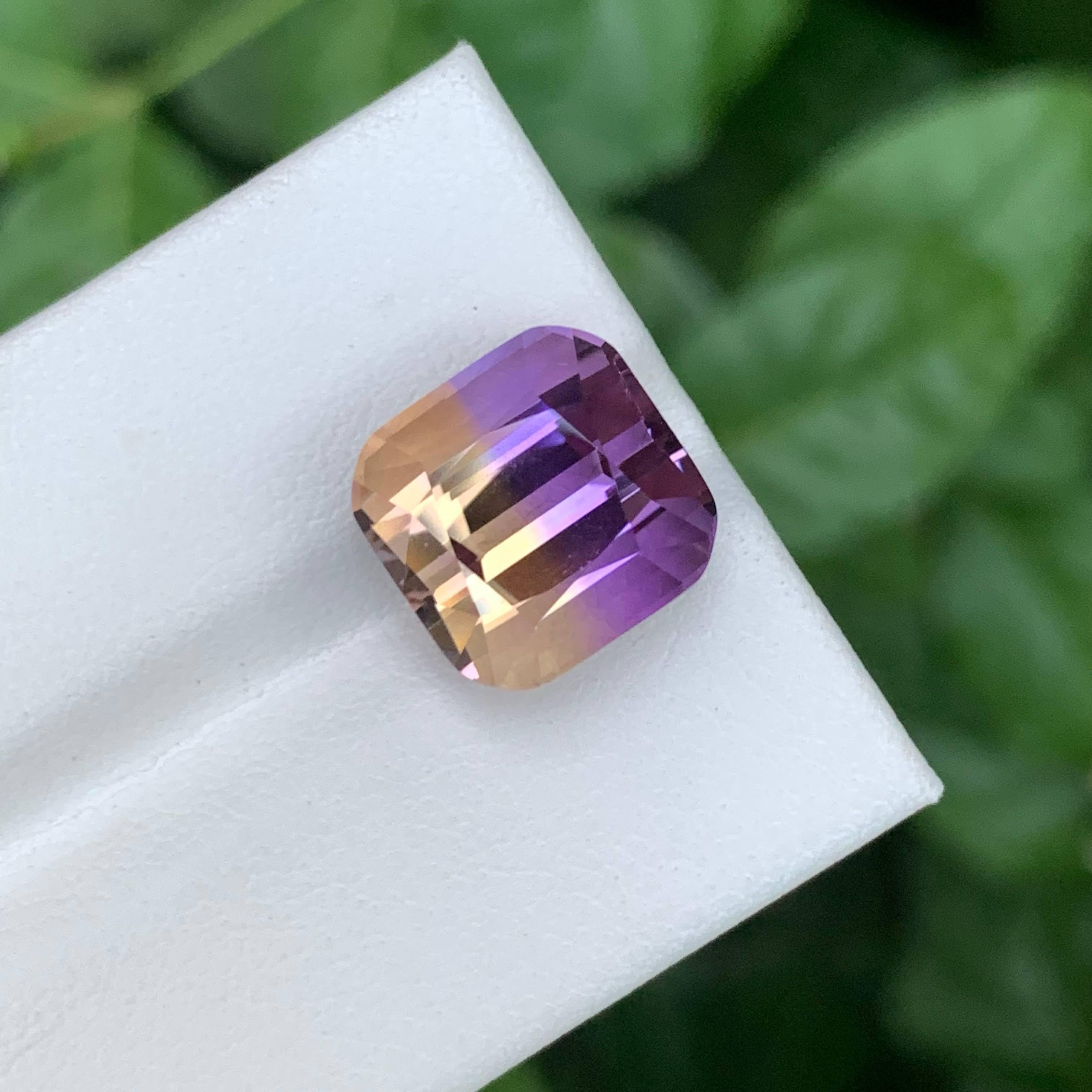 8.55 Carat Natural Loose Pretty Ametrine Stone Cushion Cut Brazilian Gemstone (pierre précieuse brésilienne) Unisexe en vente