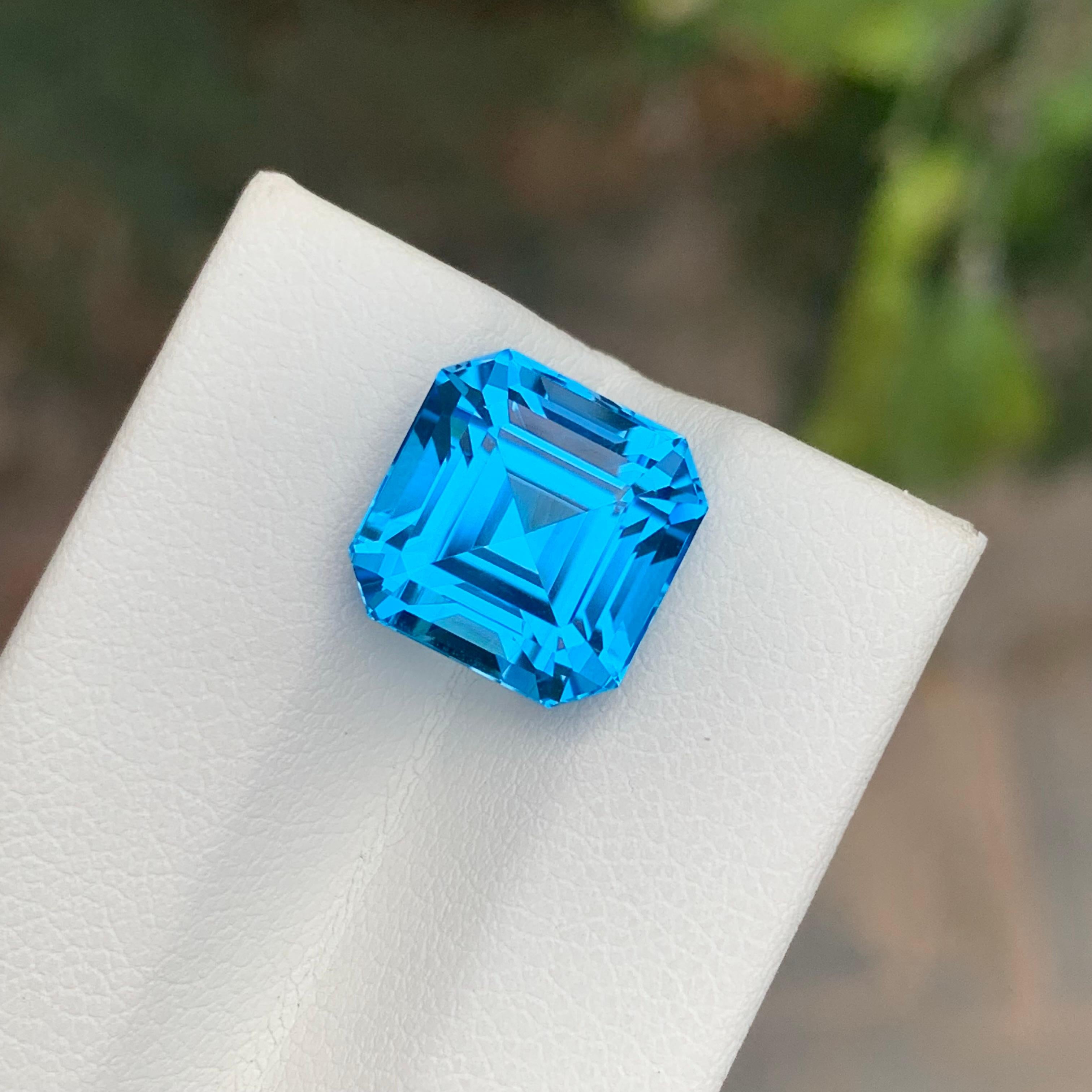 Arts and Crafts 8.55 Carat Natural Loose Swiss Blue Topaz Square Cut Gemstone For Sale