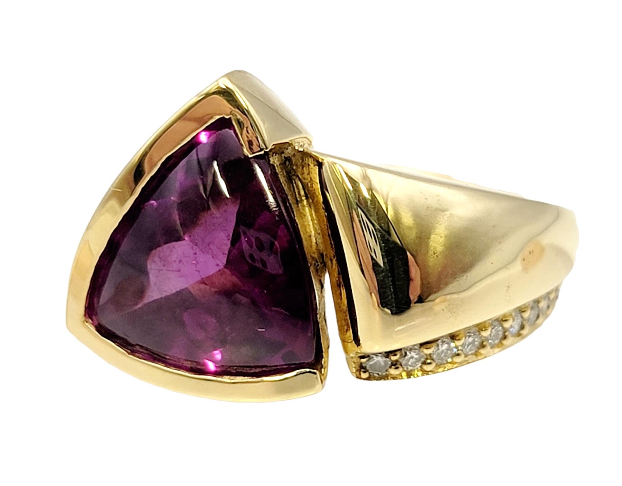 rhodolite garnet and diamond 14kt yellow gold ring