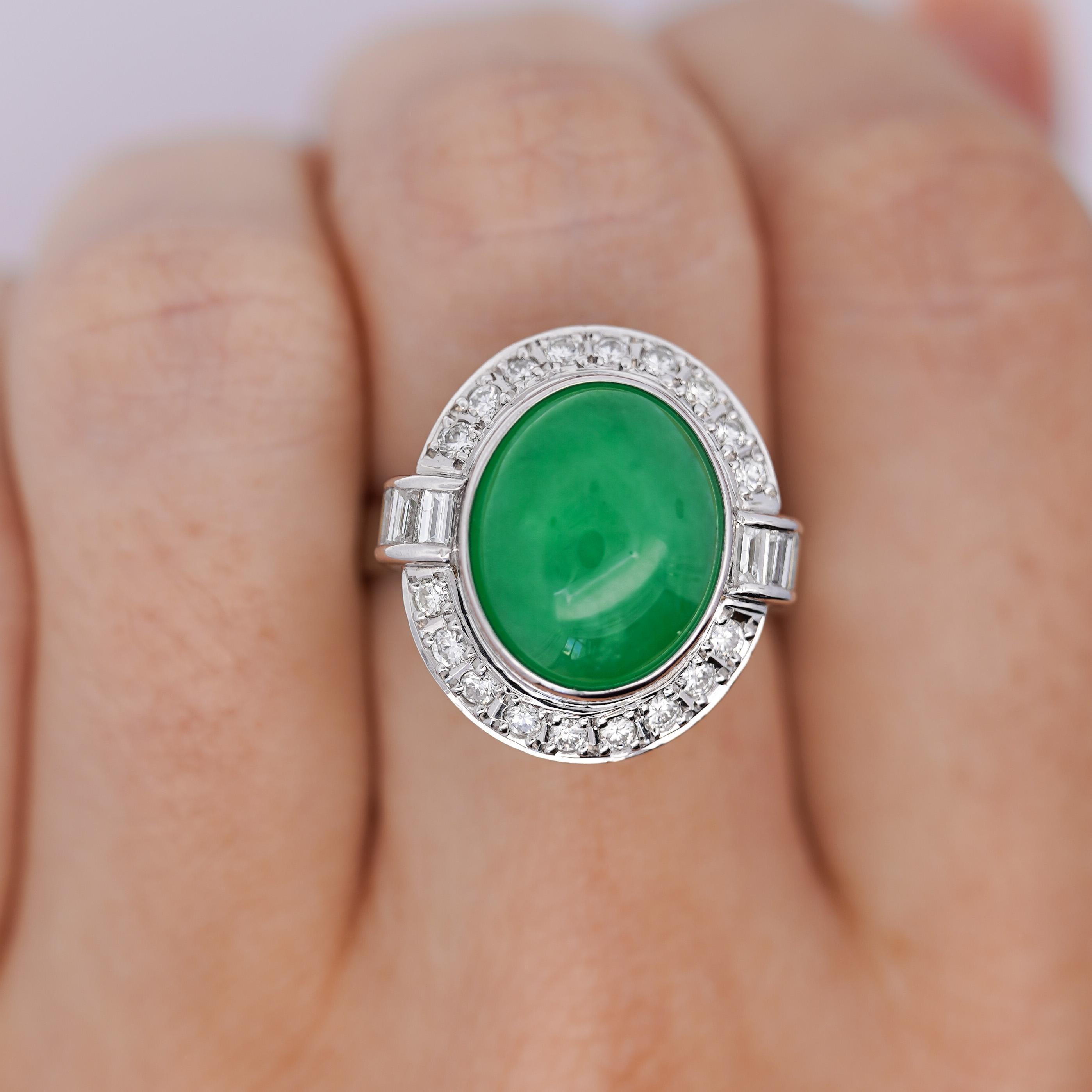 Bague en platine avec chaton en jade et diamant de 8,55 carats non traité Cui Fei A en vente 2