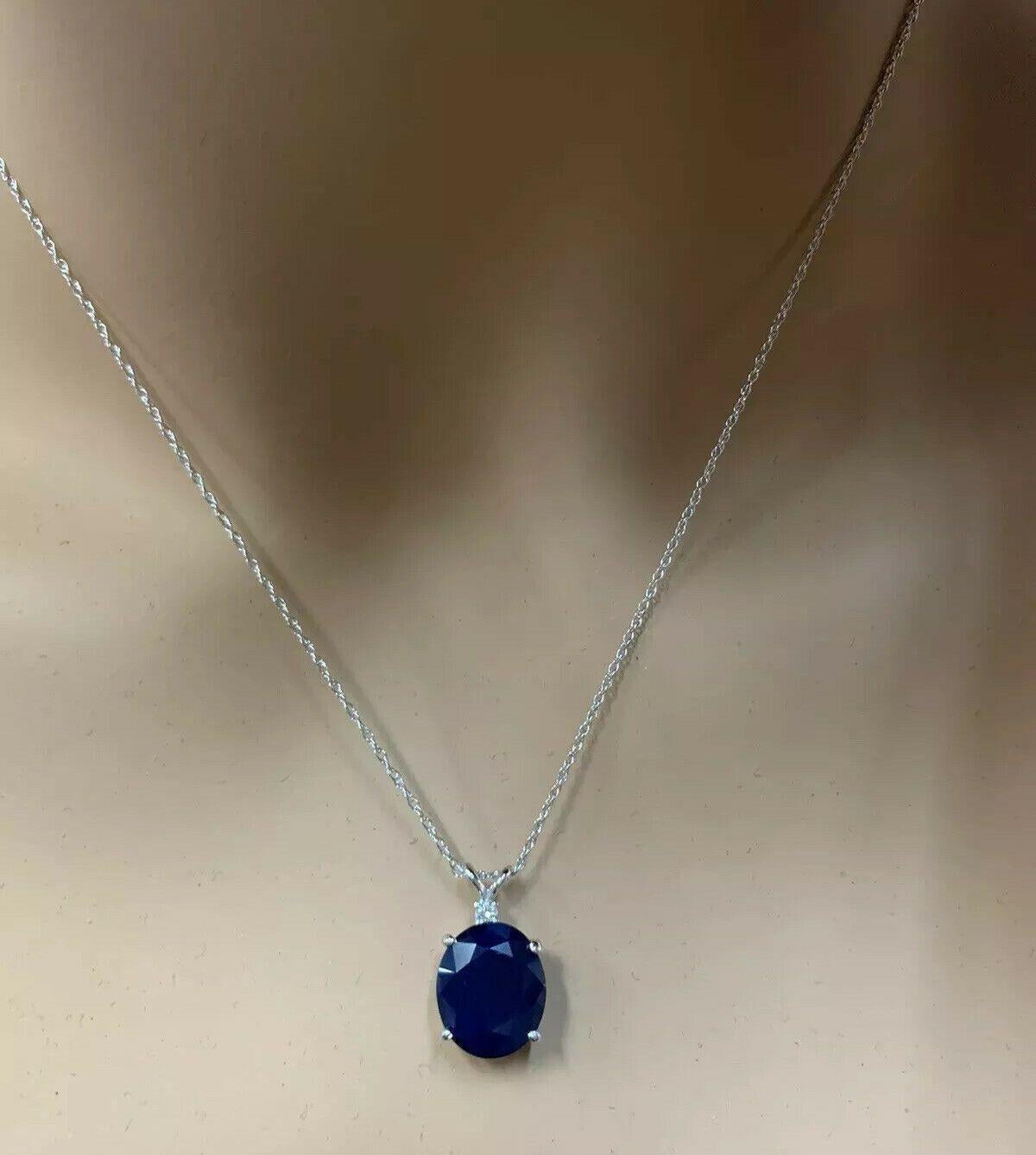 8.55 Carat Natural Sapphire and Diamond 14 Karat Solid White Gold Necklace For Sale 1