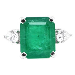 8.56 Carat Colombian Emerald and Diamond Cocktail Ring Set in Platinum