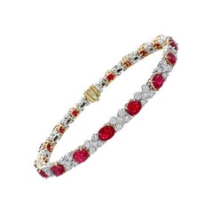 Bracciale con rubino di Birmania e diamanti senza calore da 8,57 carati in oro bianco da 18 carati