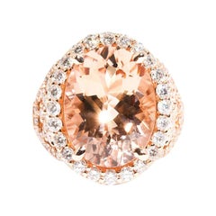 8.57 Carat Oval Morganite 1.72 Carat Diamond 18 Carat Rose Gold Cocktail Ring