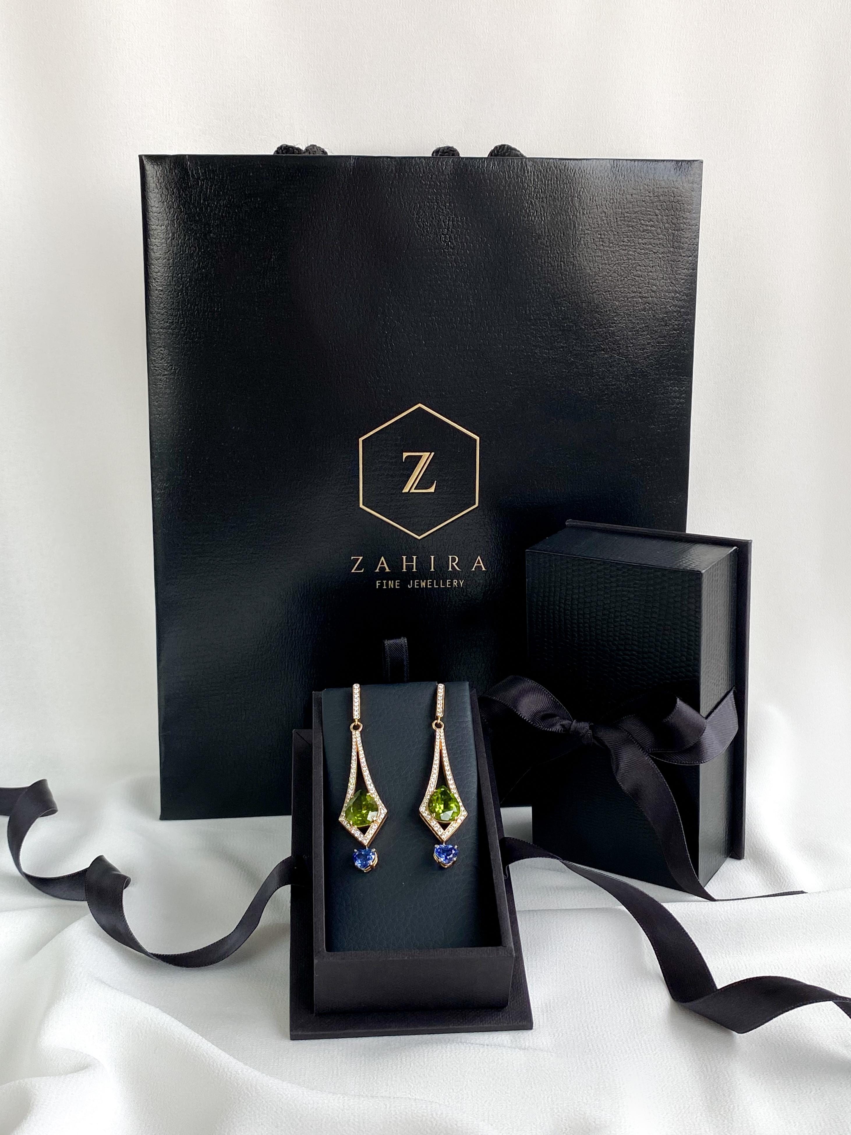 8.57 Carat Peridot and 2.26 Carat Blue Sapphire and Diamond Earrings in 18K Gold 4