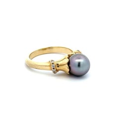 8.5mm Black Pearl and Diamond Gold Ring Estate Fine Jewelry