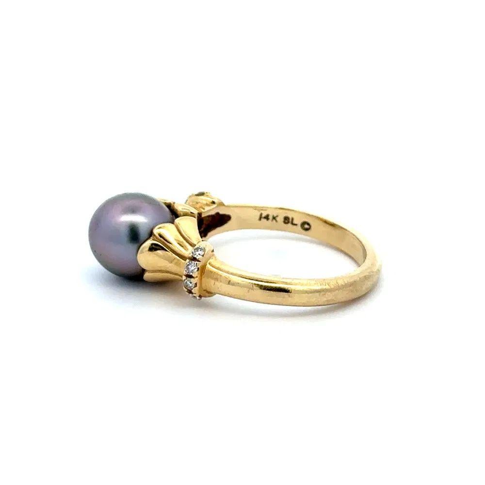 Women's 8.5mm Black Pearl and Diamond Gold Ring Estate Fine Jewelry For Sale