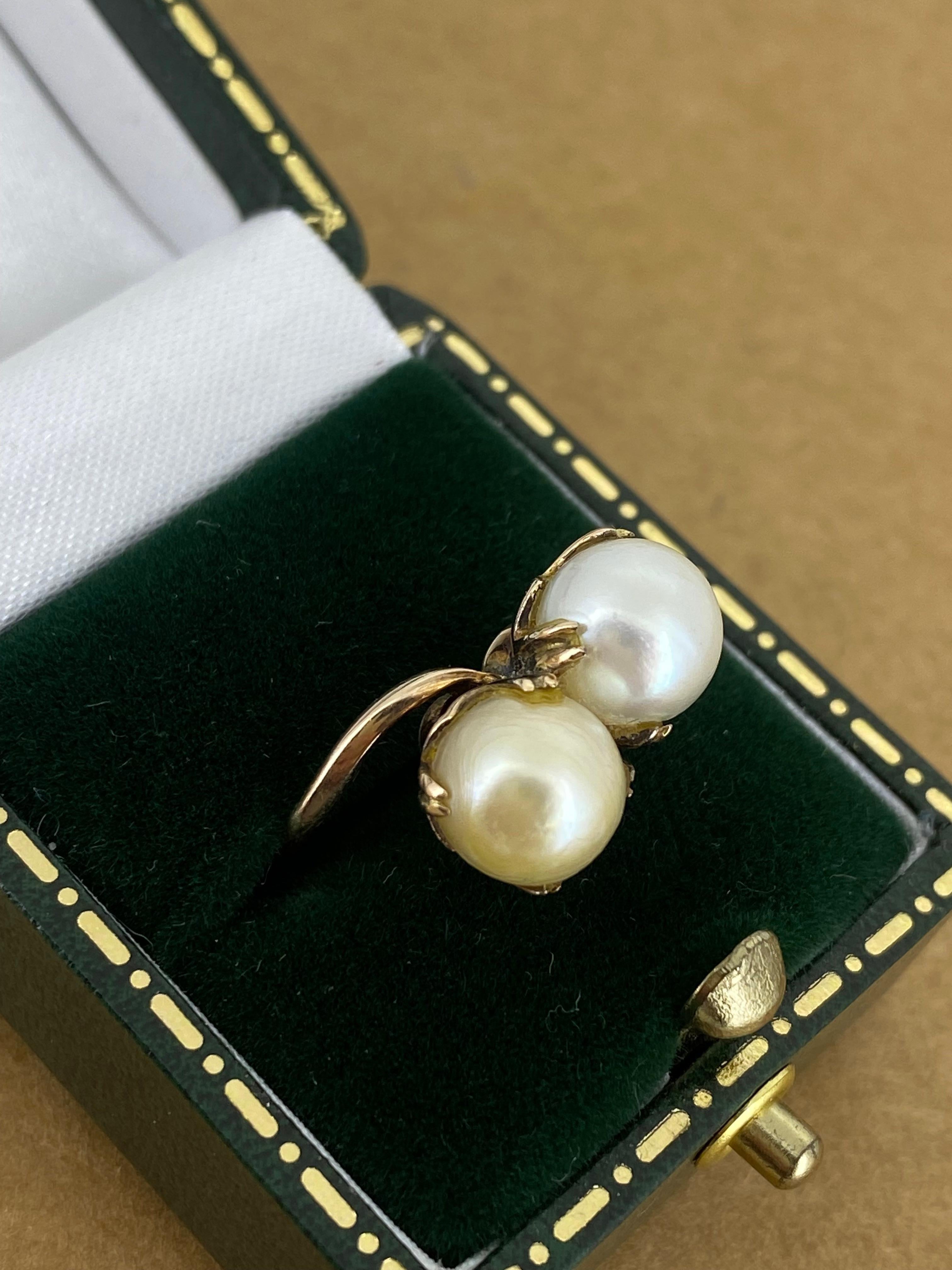 Women's 8.5mm Cultured Pearl (x 2) 