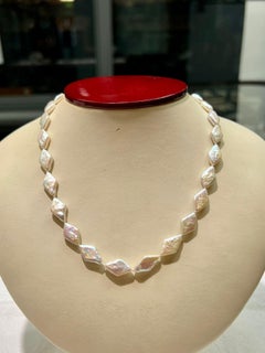 Biwa Pearl with 14k Yellow Gold Fish Hook