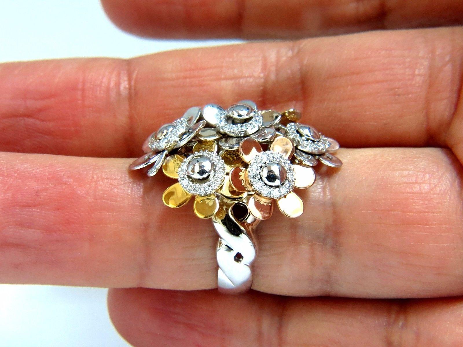 .86 Carat Floating Turning Flower Petals Ring 18 Karat Cocktail Bundle In New Condition In New York, NY