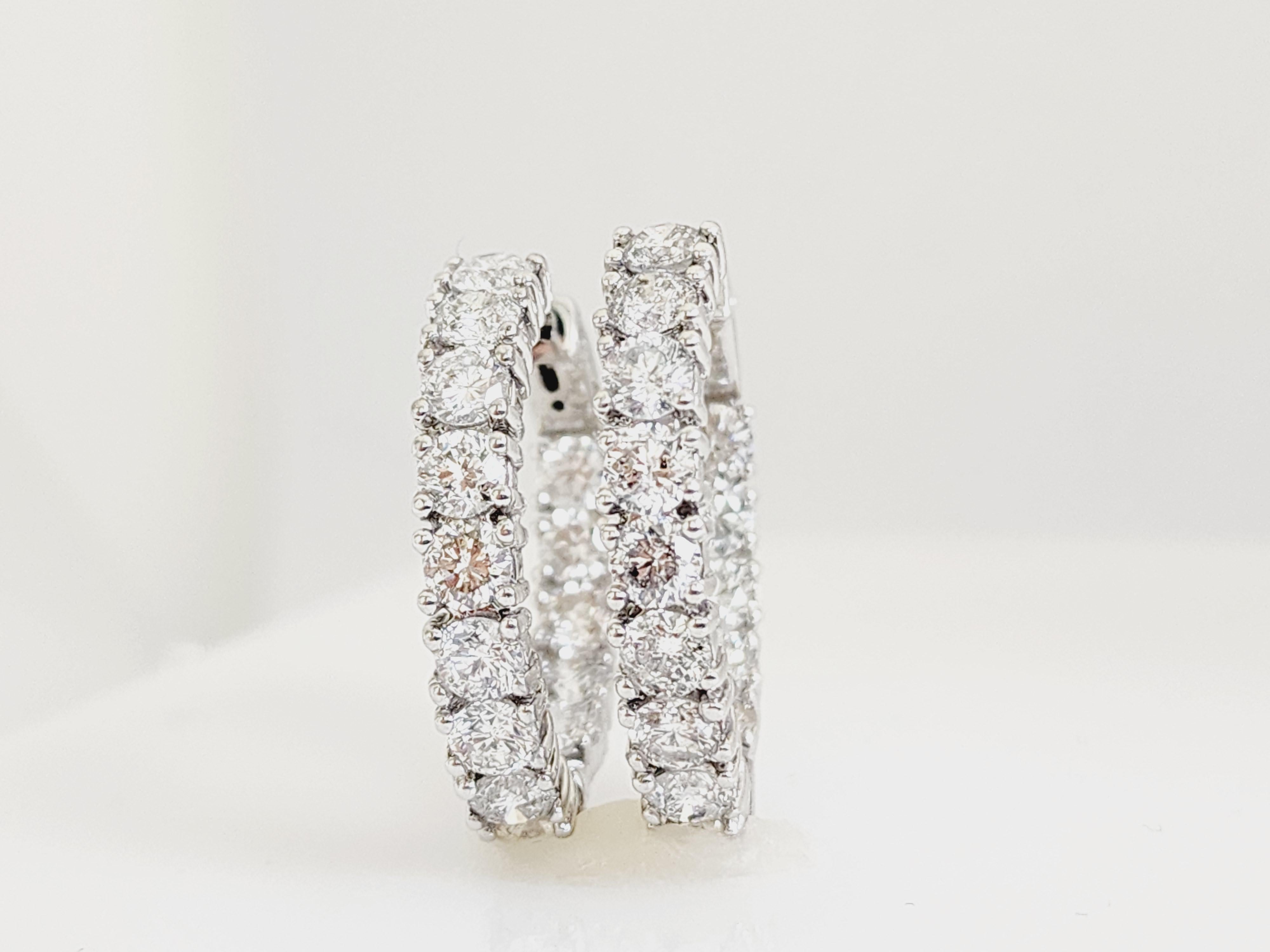 Round Cut 8.60 Carat Diamond Oval Hoops Earrings 14 Karat White Gold For Sale