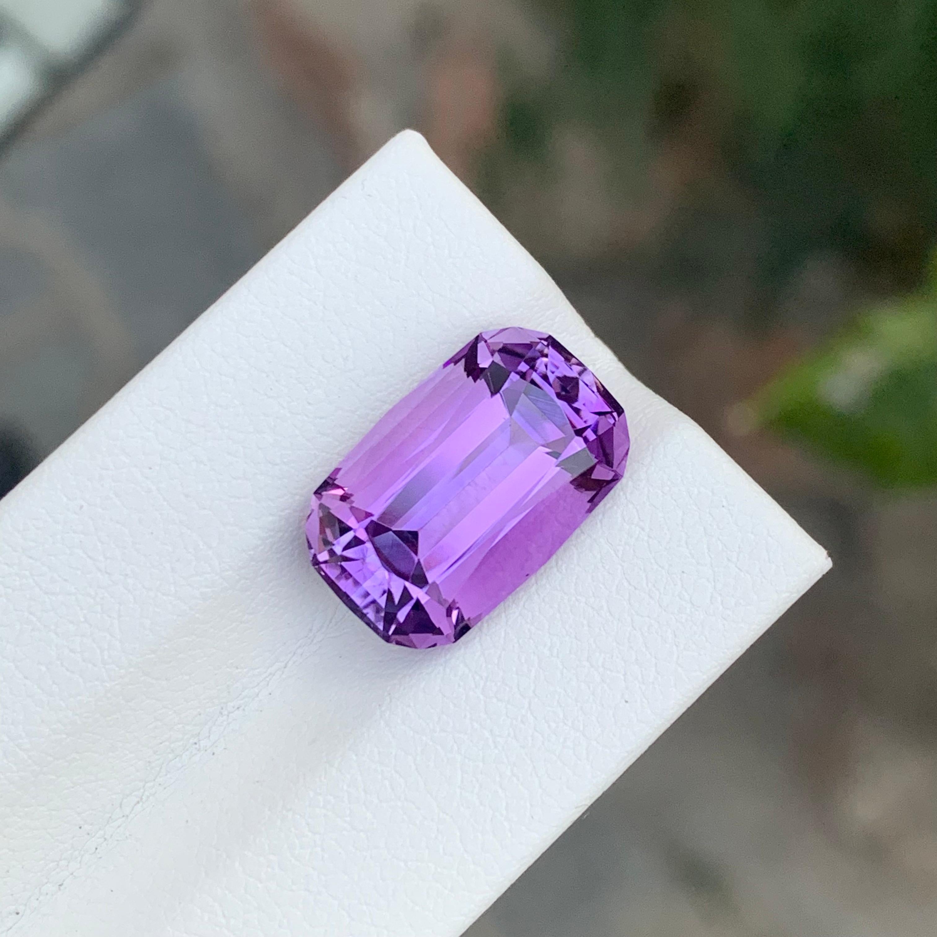 8,60 Karat Natürlicher loser Amethyst Long Cushion Shape Edelstein (Arts and Crafts) im Angebot