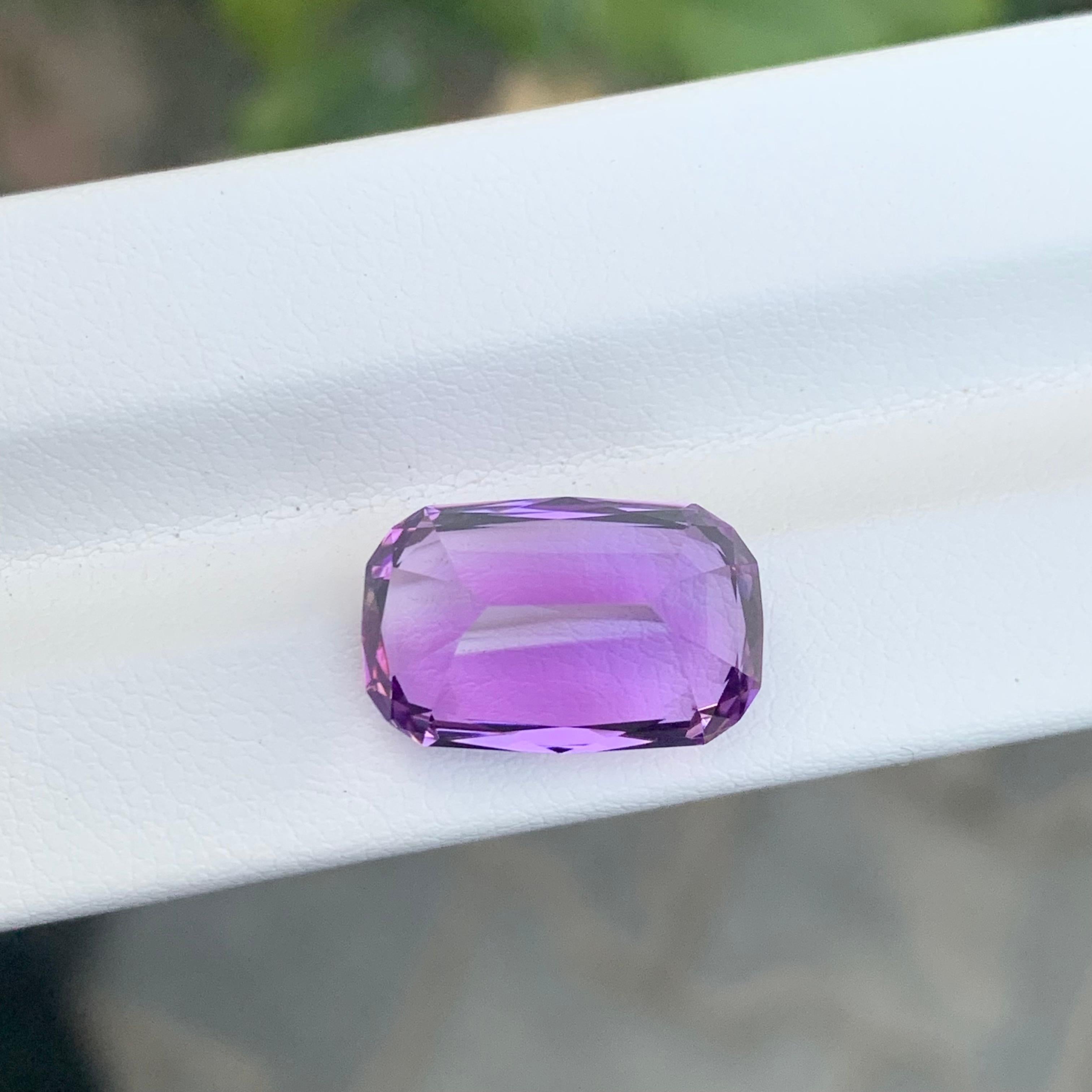 8,60 Karat Natürlicher loser Amethyst Long Cushion Shape Edelstein im Angebot 1