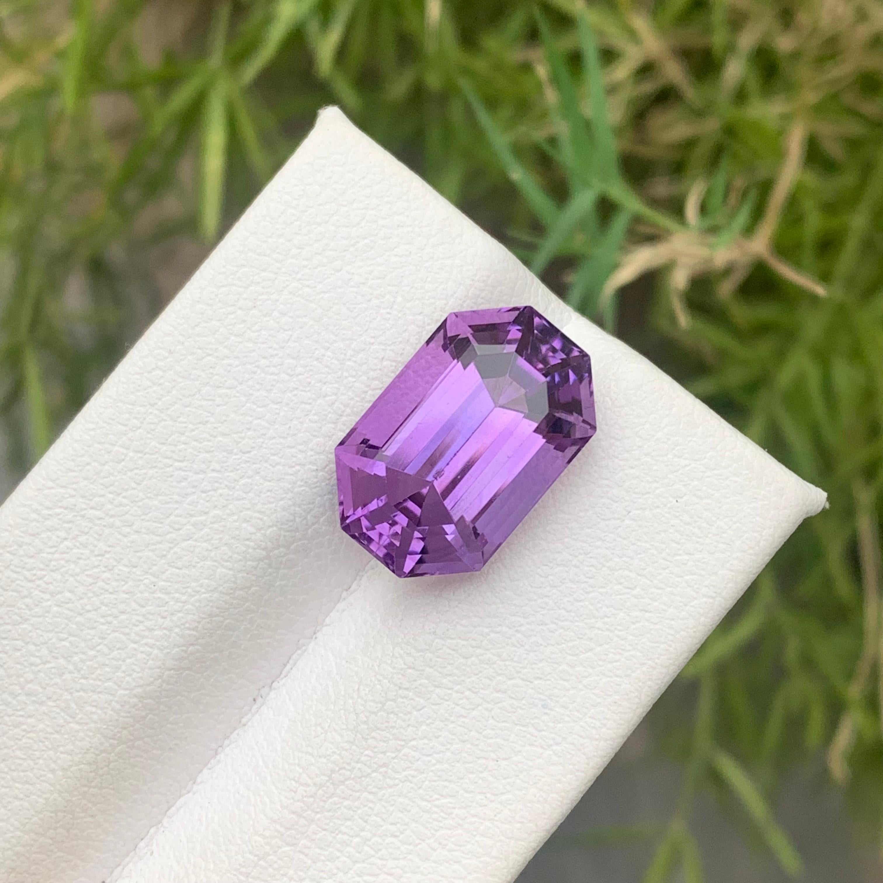 Gemstone Type : Amethyst
Weight : 8.60 Carats
Dimensions: 15.3x9.8x8.7 mm
Clarity : Clean
Origin : Brazil
Color: Purple
Shape: Emerald
Facet: Emerald Cut
Certificate: On Demand
Month: February
.
Purported amethyst powers for healing
enhancing the