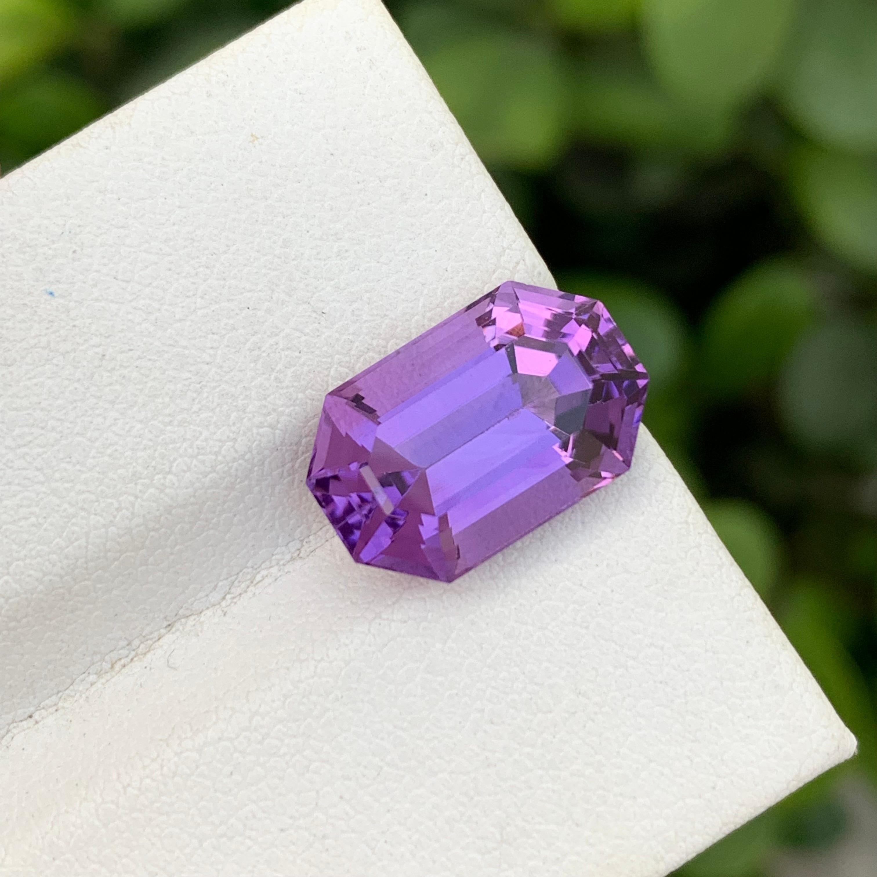 Arts and Crafts 8.60 Carat Natural Loose Purple Amethyst from Brazil For Sale