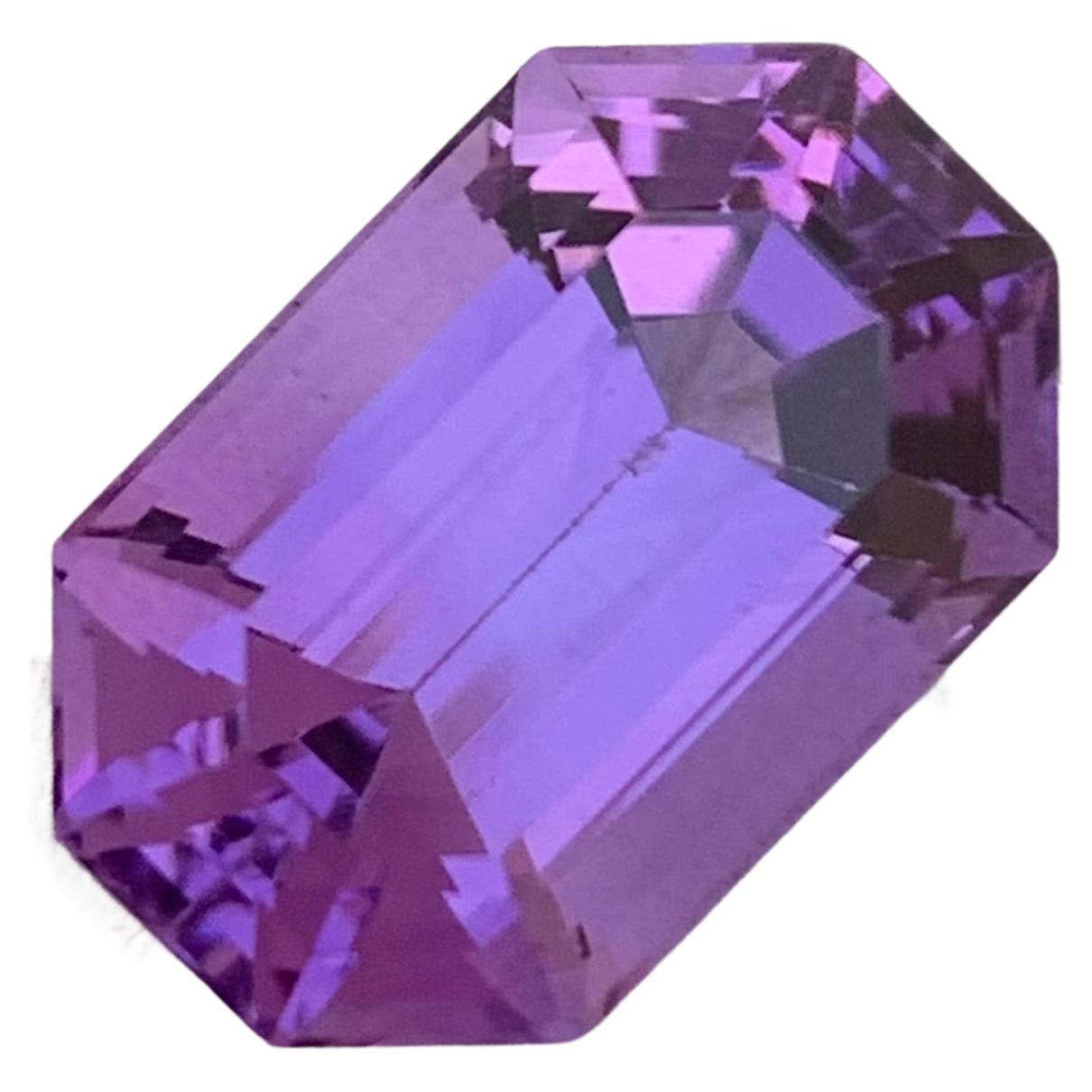 8.60 Carat Natural Loose Purple Amethyst from Brazil For Sale