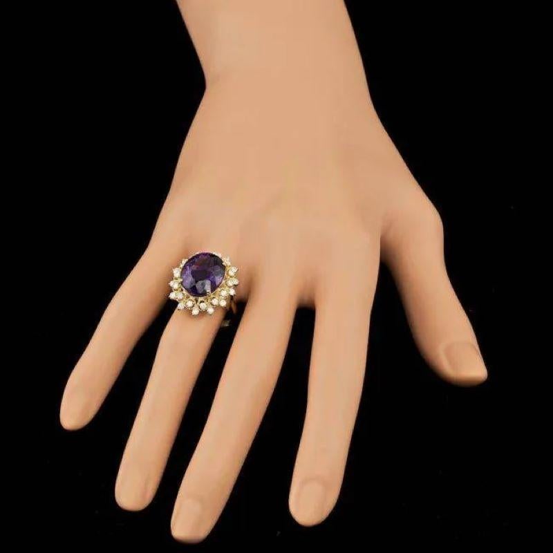 8.60 Carats Natural Amethyst and Diamond 14K Solid Yellow Gold Ring For Sale 1