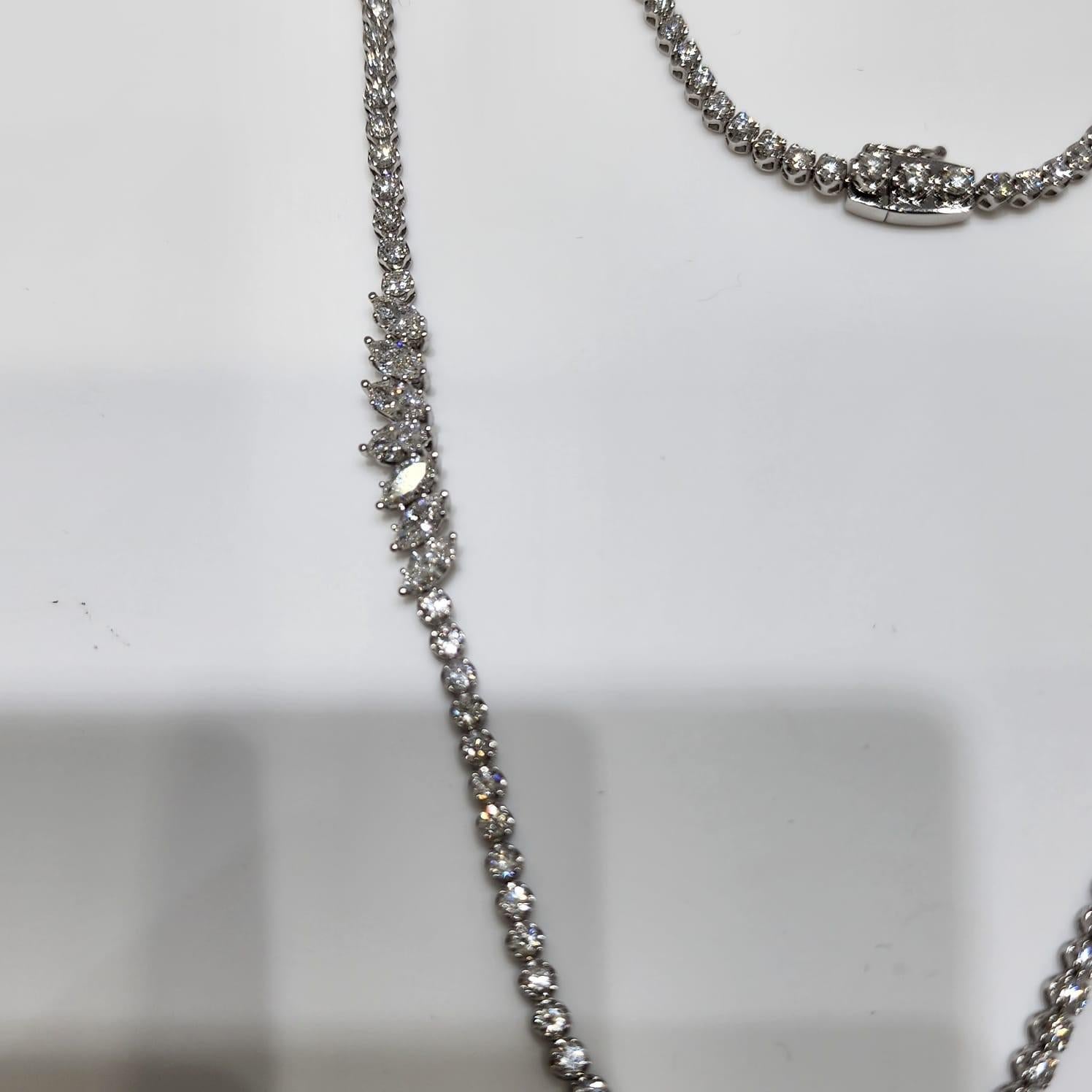 8.61 Carat Burma Ruby Diamond Necklace in 18 Karat White Gold For Sale 3