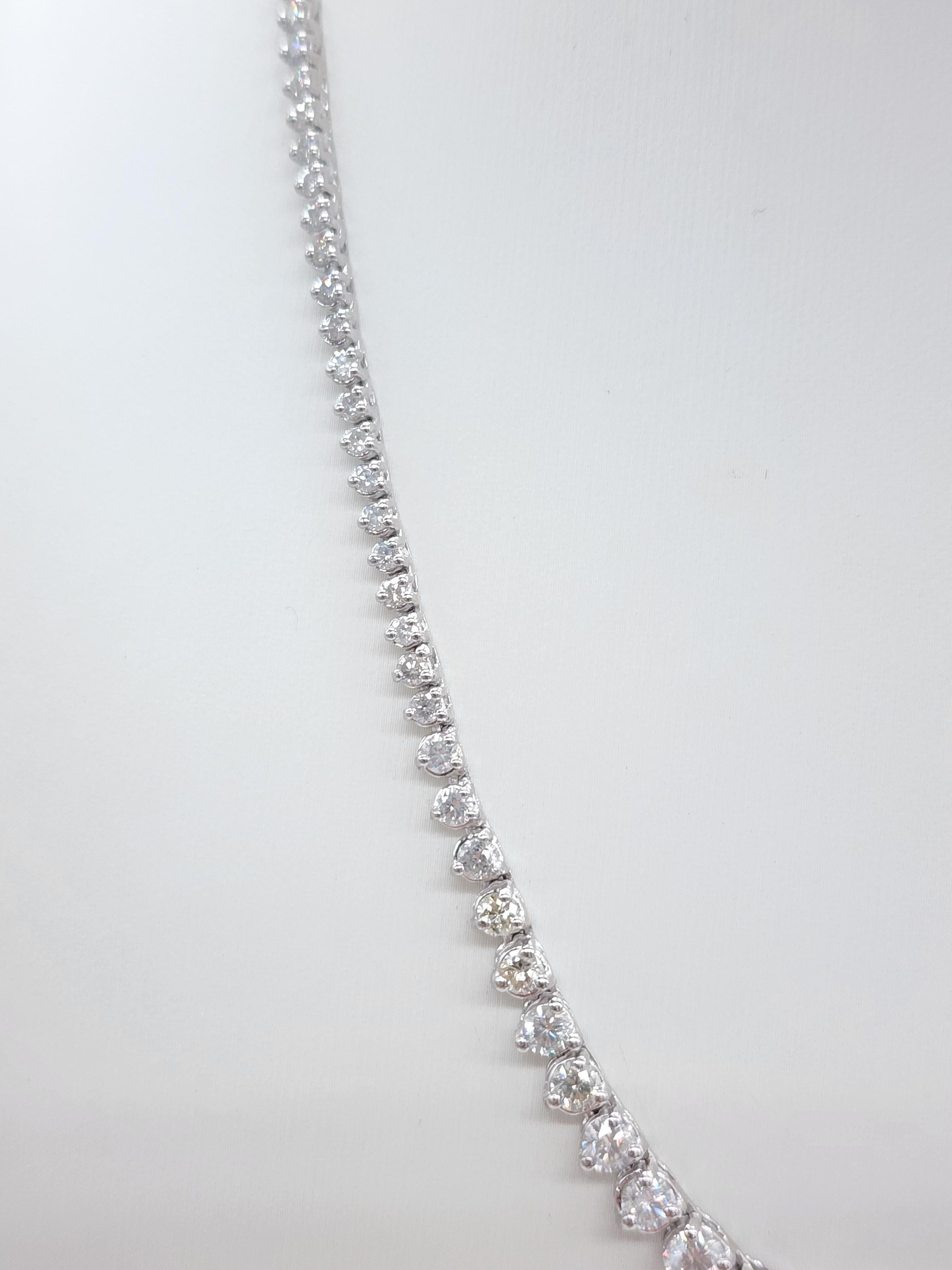 8.62 Carat Natural Diamond Riviera Tennis Necklace 14 Karat White Gold 16'' In New Condition In Great Neck Plaza, NY