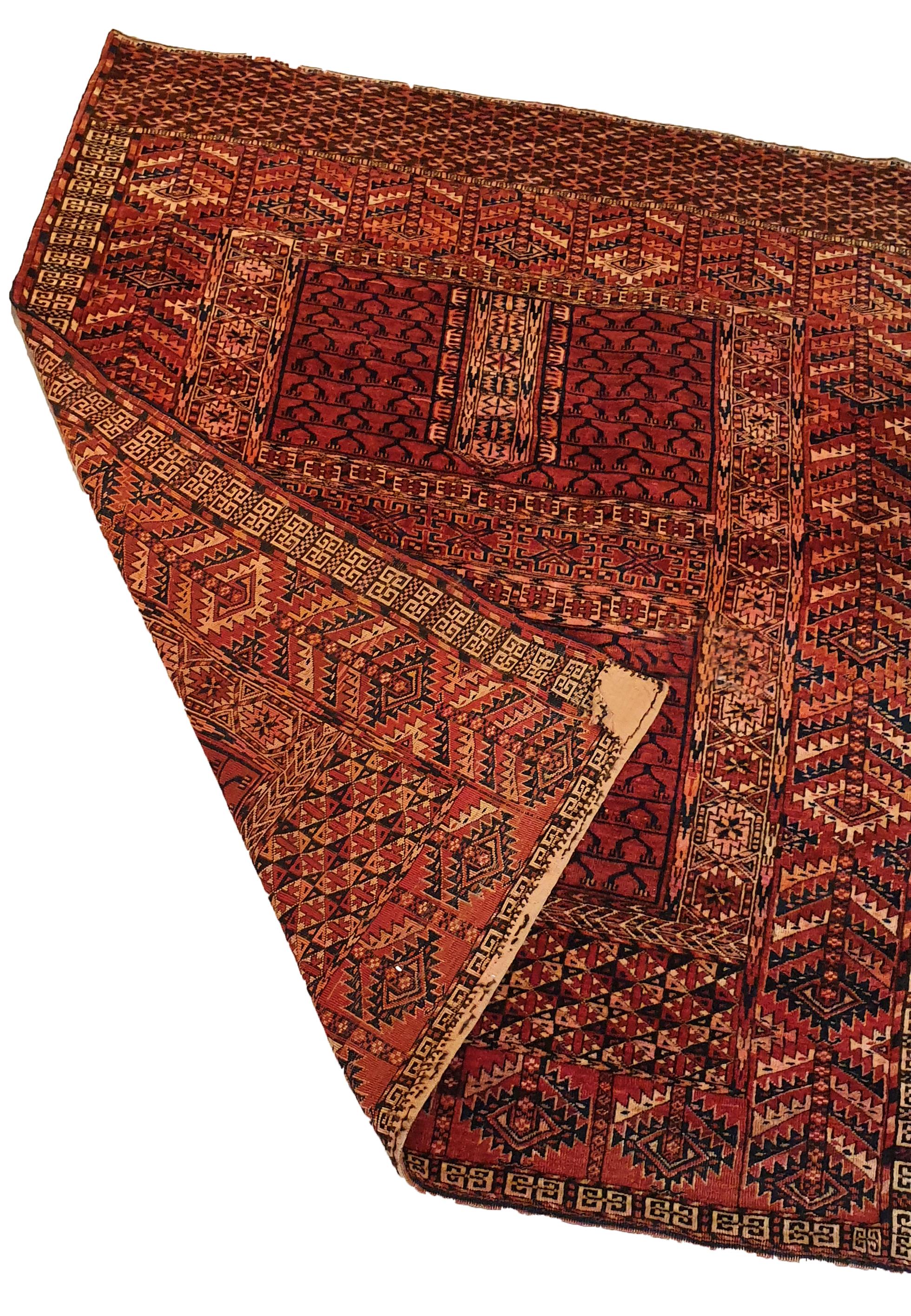 862 - Nice Antique Turkmen Hatchlou Rug In Excellent Condition For Sale In Paris, FR