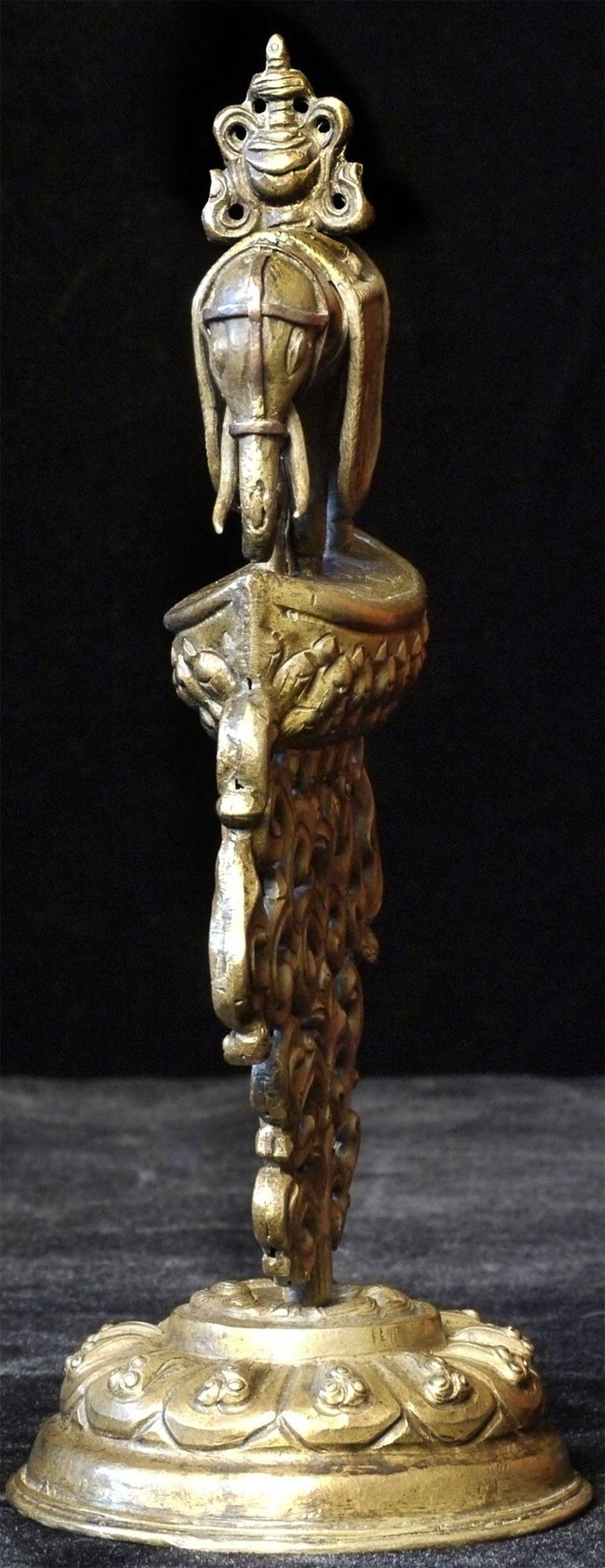18th/19th Century Bronze Tibetan Altar Piece - 8629 For Sale 5