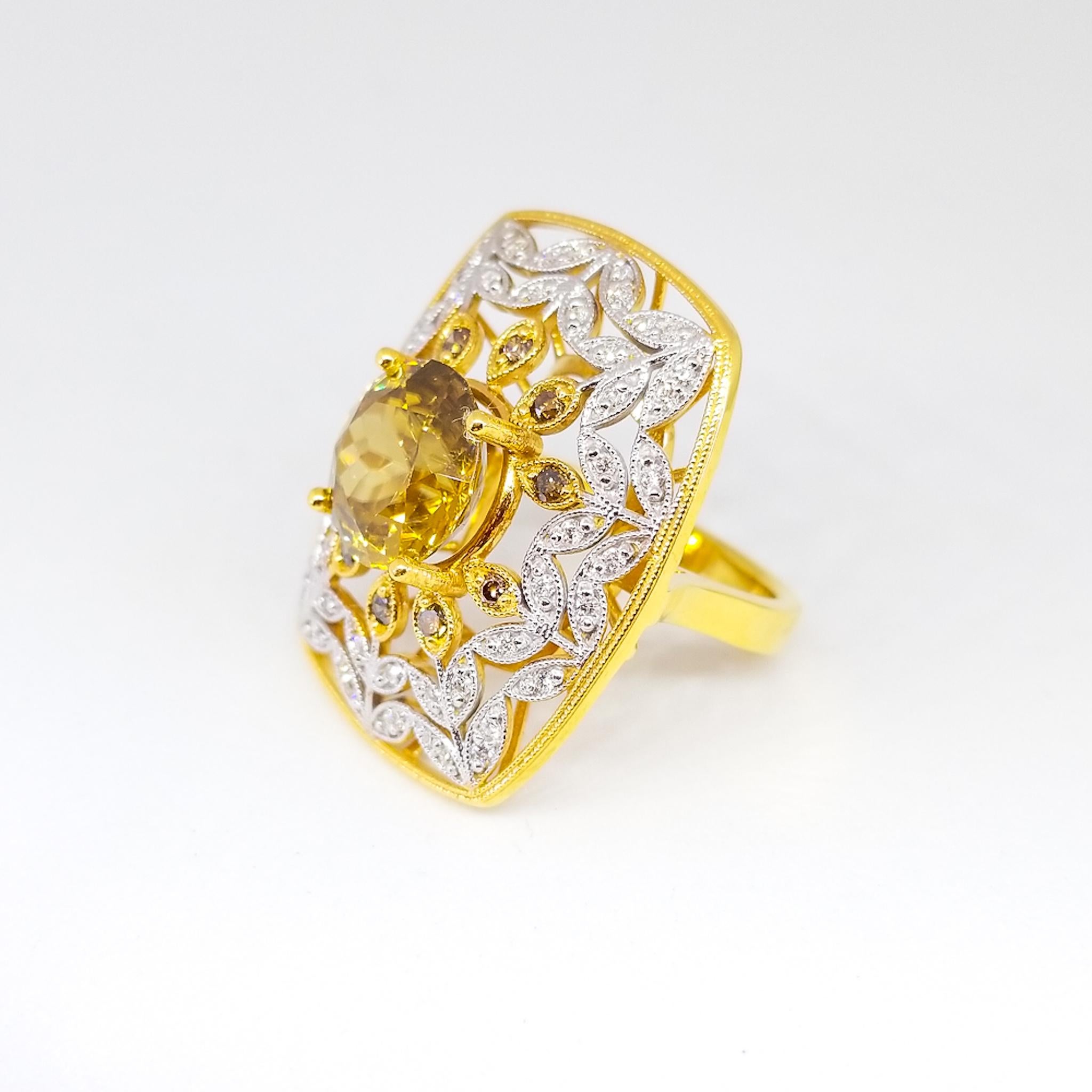Round Cut 8.63 Carat Natural Fancy Champagne Zircon and Diamond 18K Filigree Cocktail Ring