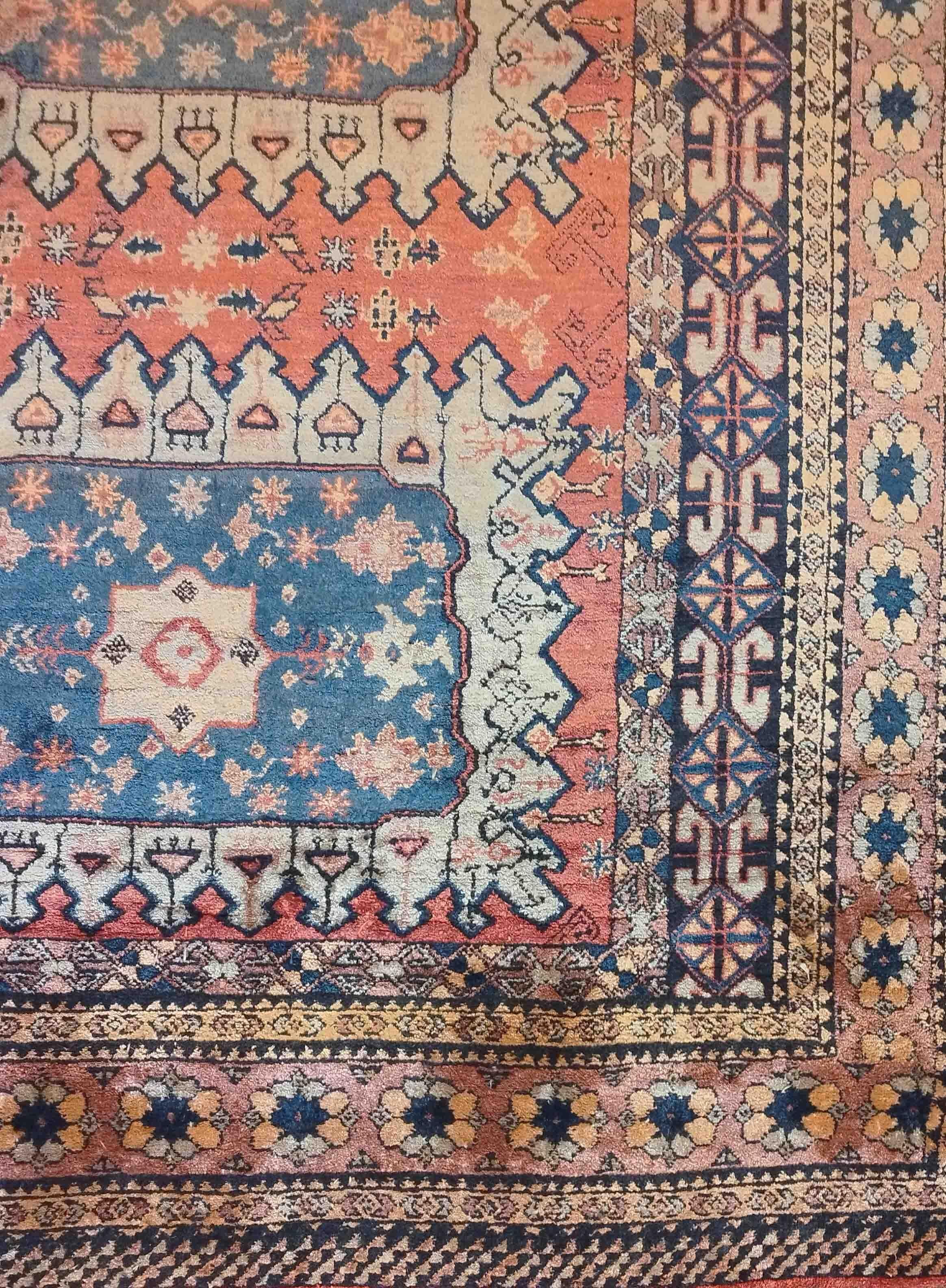 864 - Afghan Silk Rug, 20th Century For Sale 1
