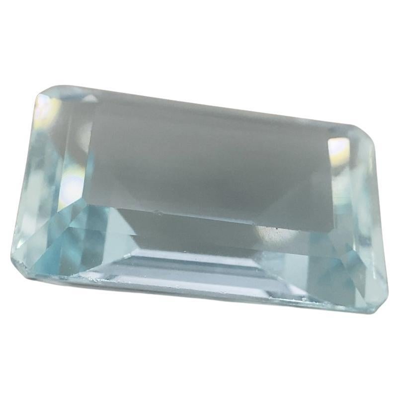 Acquamarina taglio smeraldo 8.64