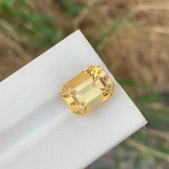 8.65 Carat Natural Loose Yellow Citrine Emerald Shape Gemstone