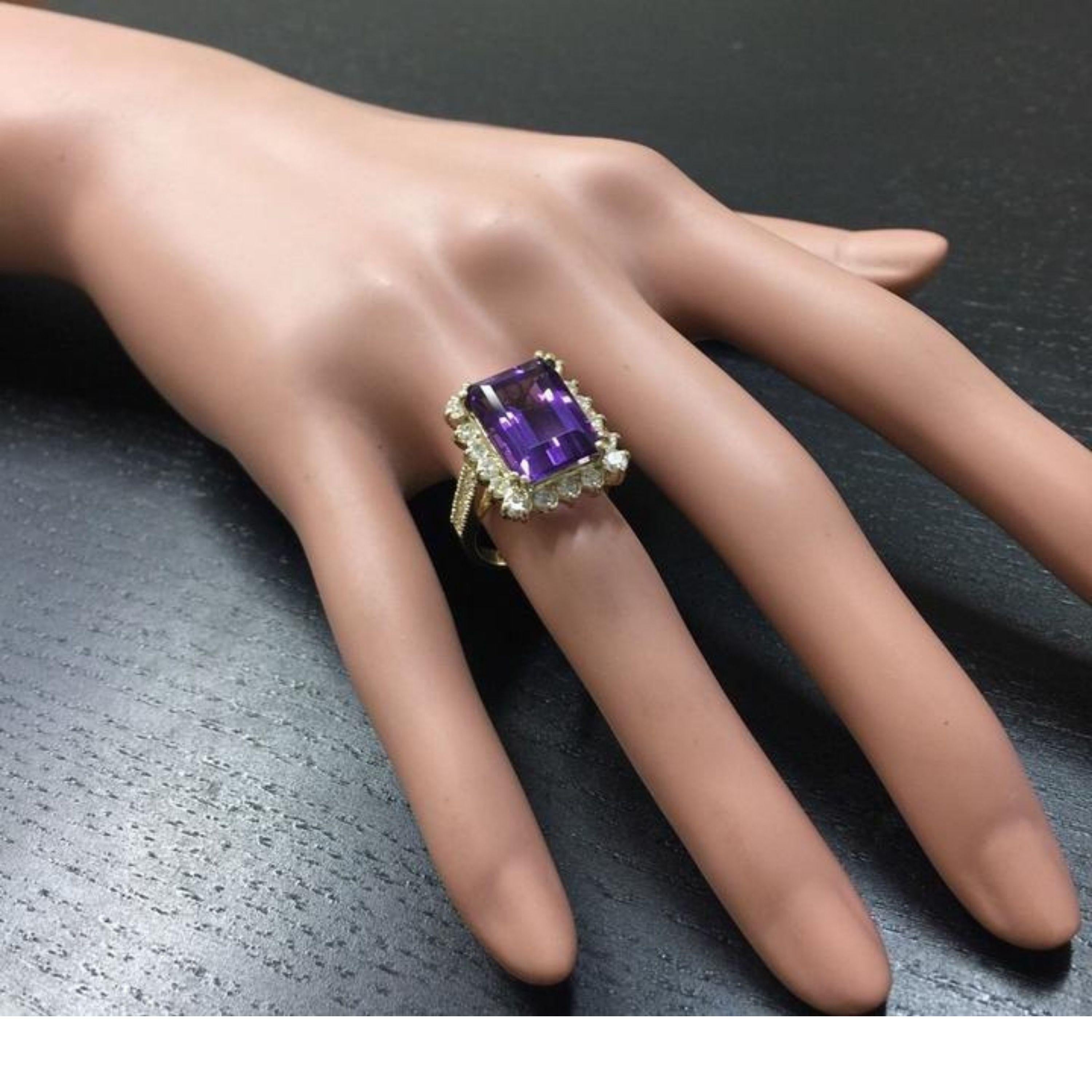 8.65 Carat Natural Amethyst and Diamond 14 Karat Solid Yellow Gold Ring For Sale 2