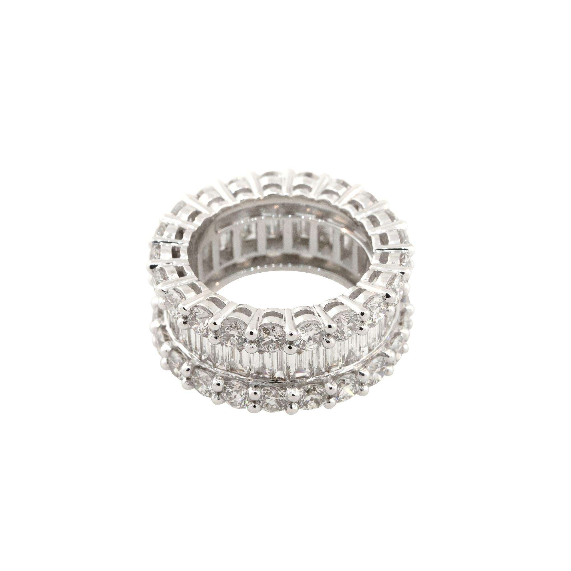 8.67 Carat Round and Baguette Cut Diamond Eternity Band 18 Karat in Stock In Excellent Condition For Sale In Boca Raton, FL