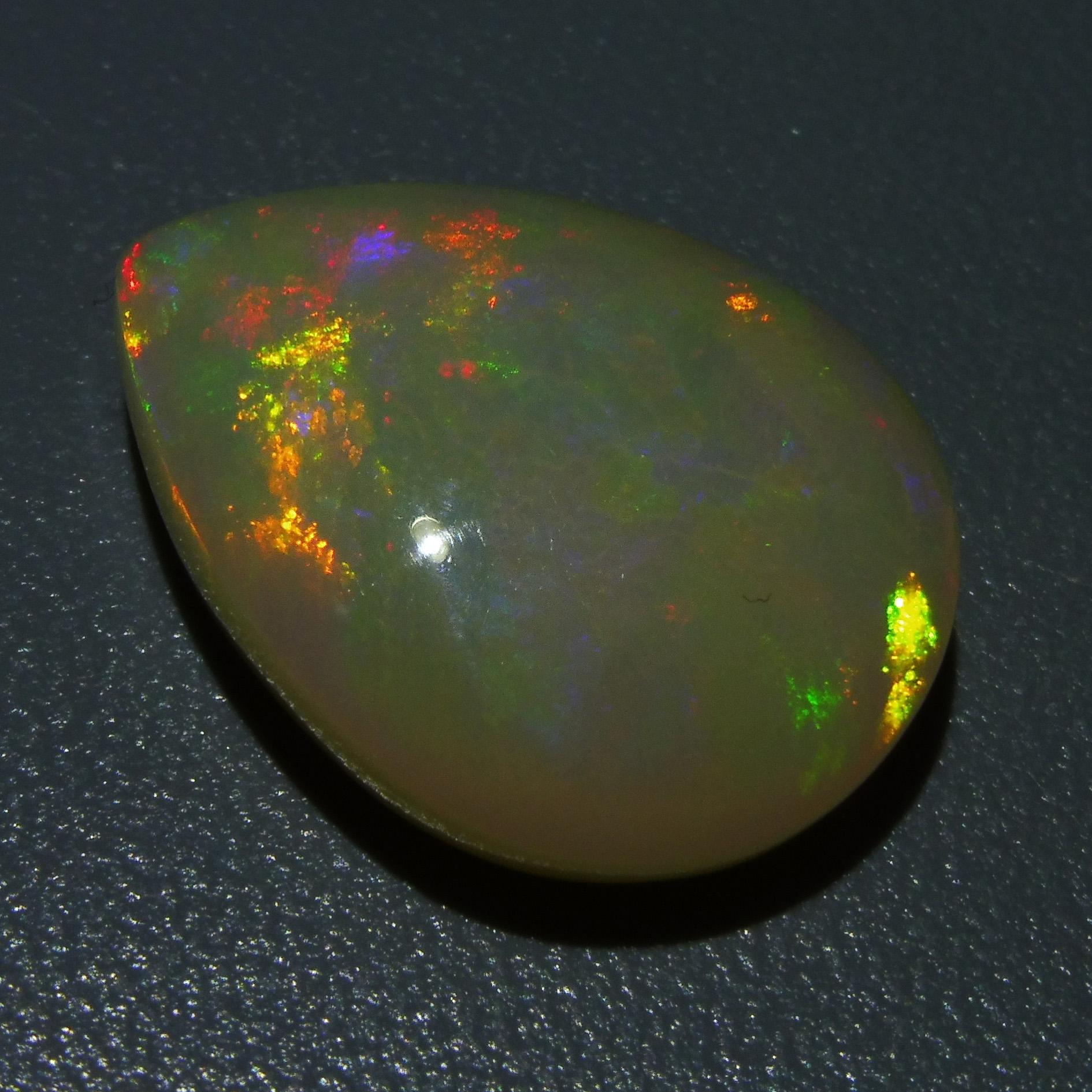 8.67 ct Pear Cabochon Opal For Sale 9
