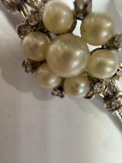 8.68grams Pearl & Diamond 18KT white gold brooch