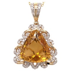 8,69 Karat Citrin-Diamant-Anhänger