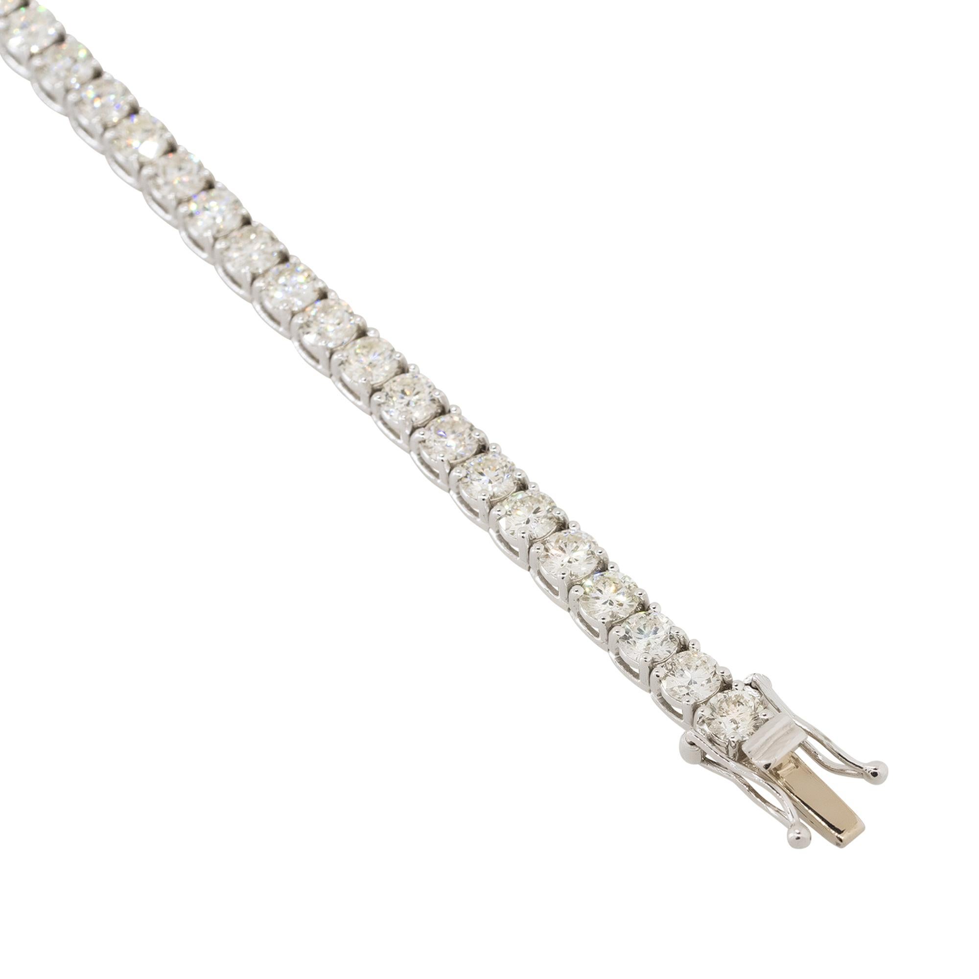 Women's 8.69 Carat Round Brilliant Diamond Tennis Bracelet 14 Karat In Stock For Sale