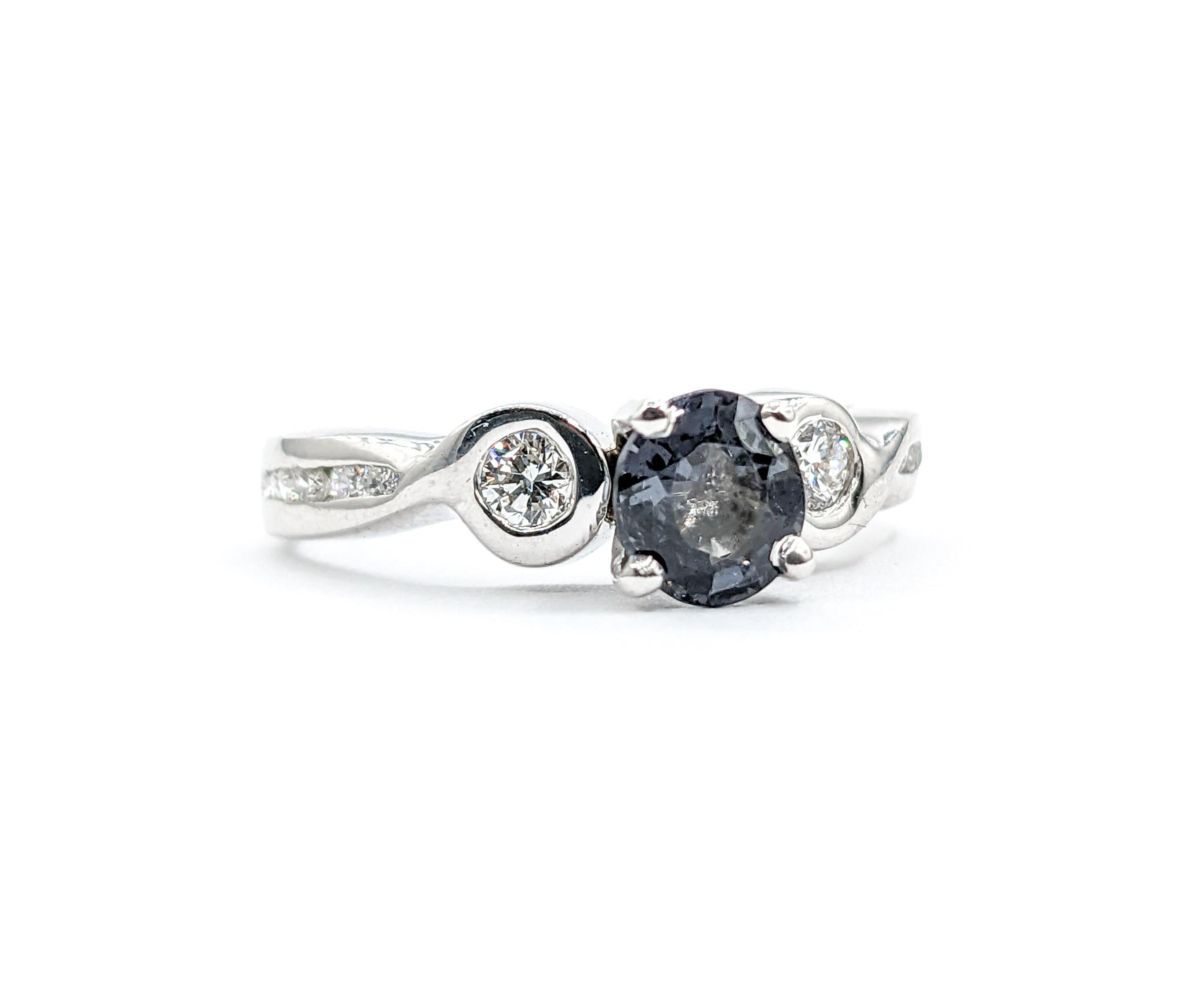 .86ct Grey Spinel & Diamonds Ring In White Gold For Sale 1