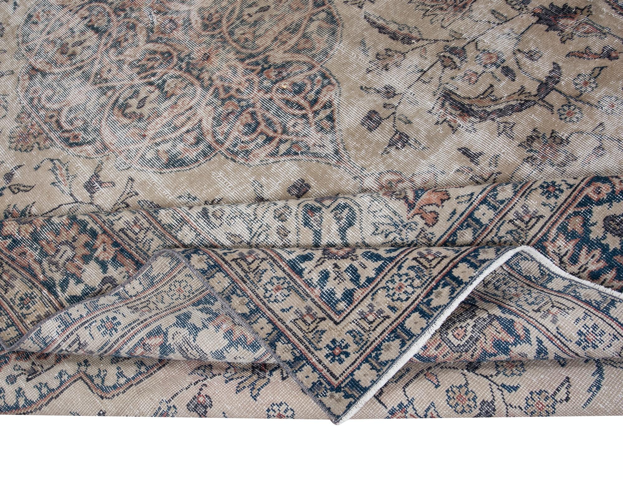 8.6x11 Ft Mid-Century Handmade Anatolian Oushak Large Area Rug in Beige In Good Condition For Sale In Philadelphia, PA