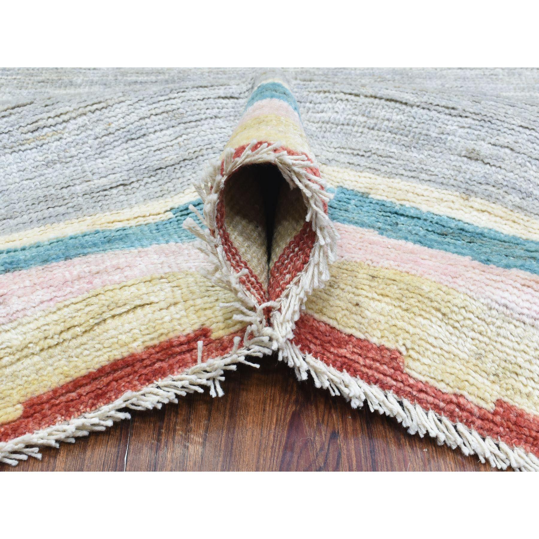 Noué à la main 8'6 