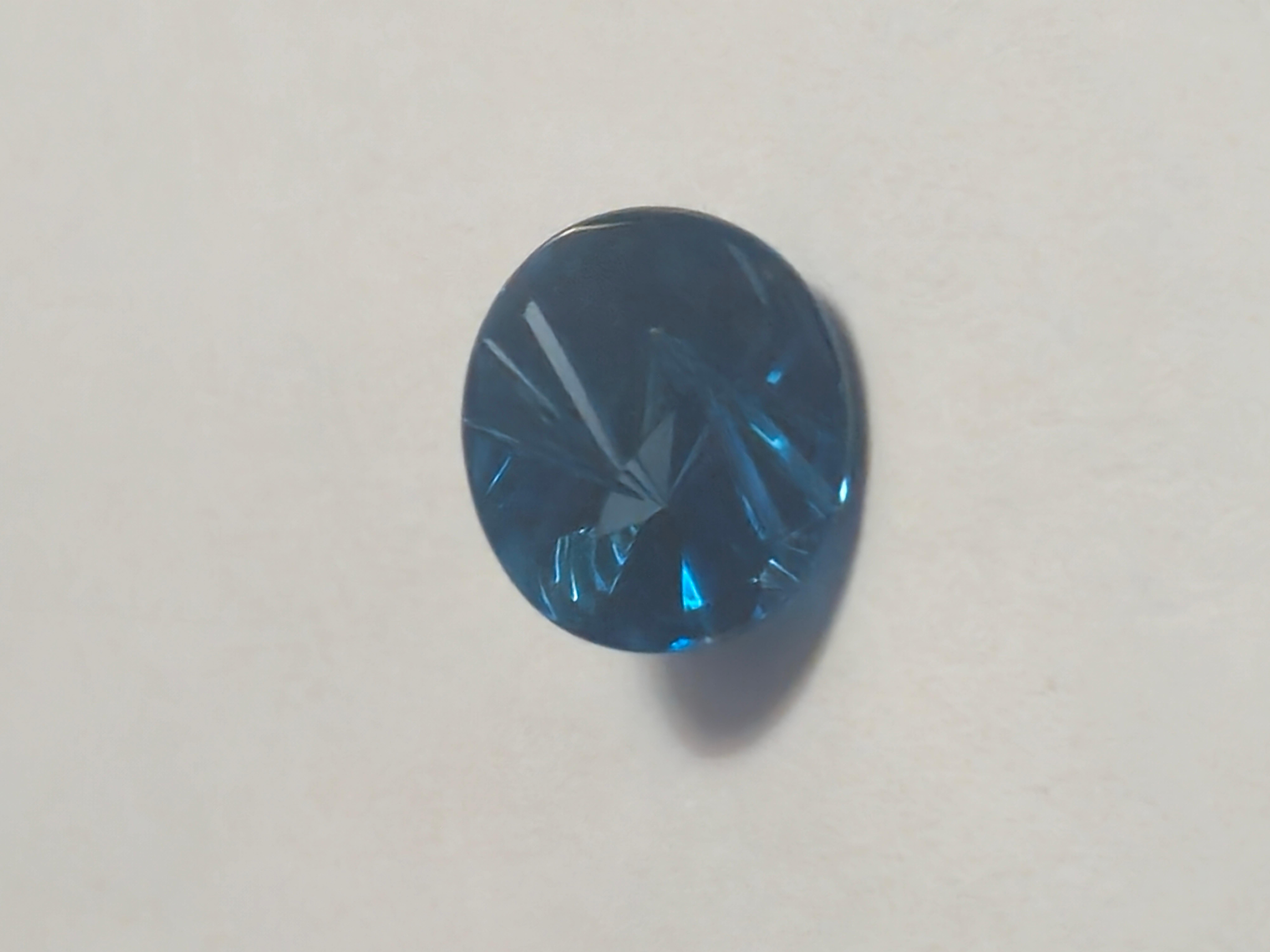 8.7 ct Oval London Blue Topaz 14X12 Fantasy Cut in vendita 5