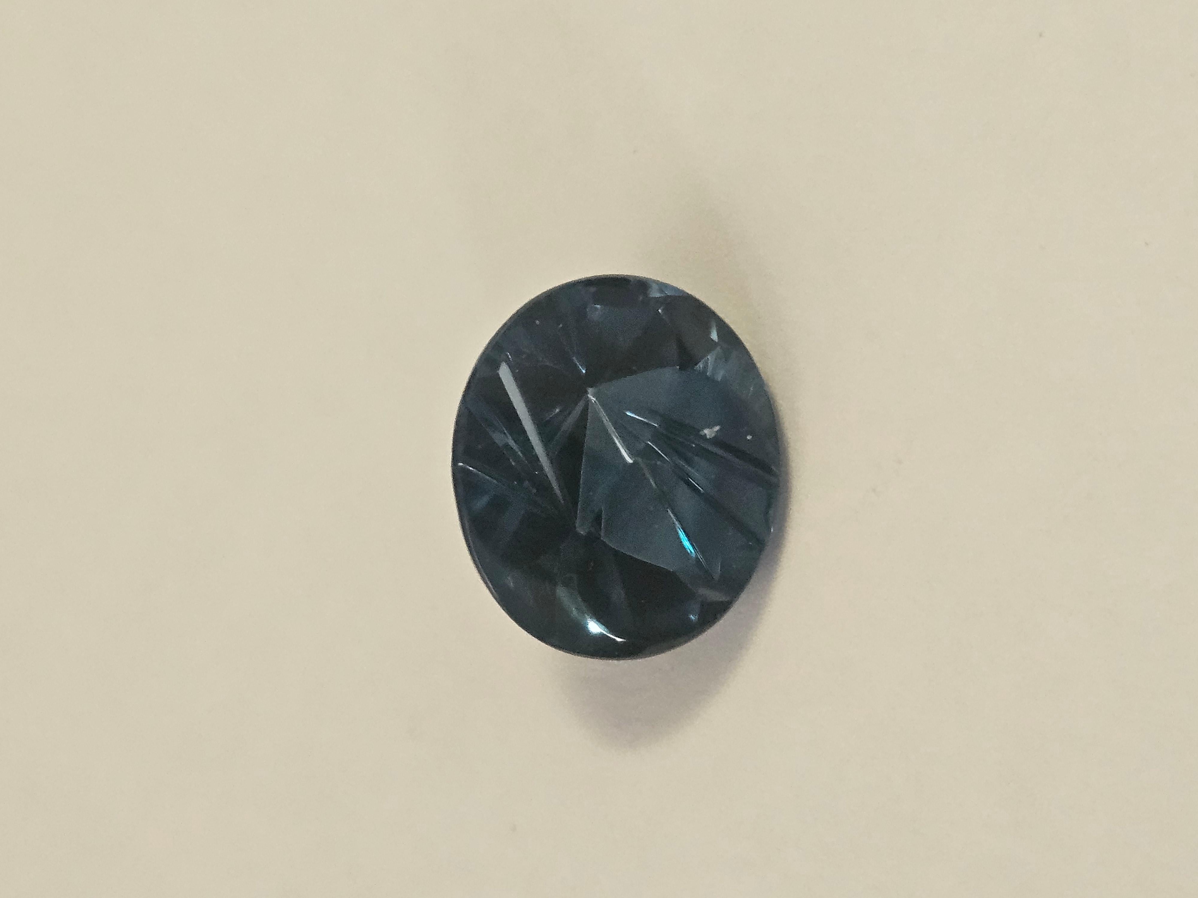 8.7 ct Oval London Blue Topaz 14X12 Fantasy Cut in vendita 12