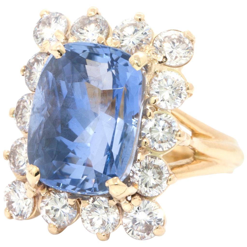 8.70 Carat Cushion Sapphire and Diamond Yellow Gold Cocktail Ring For Sale