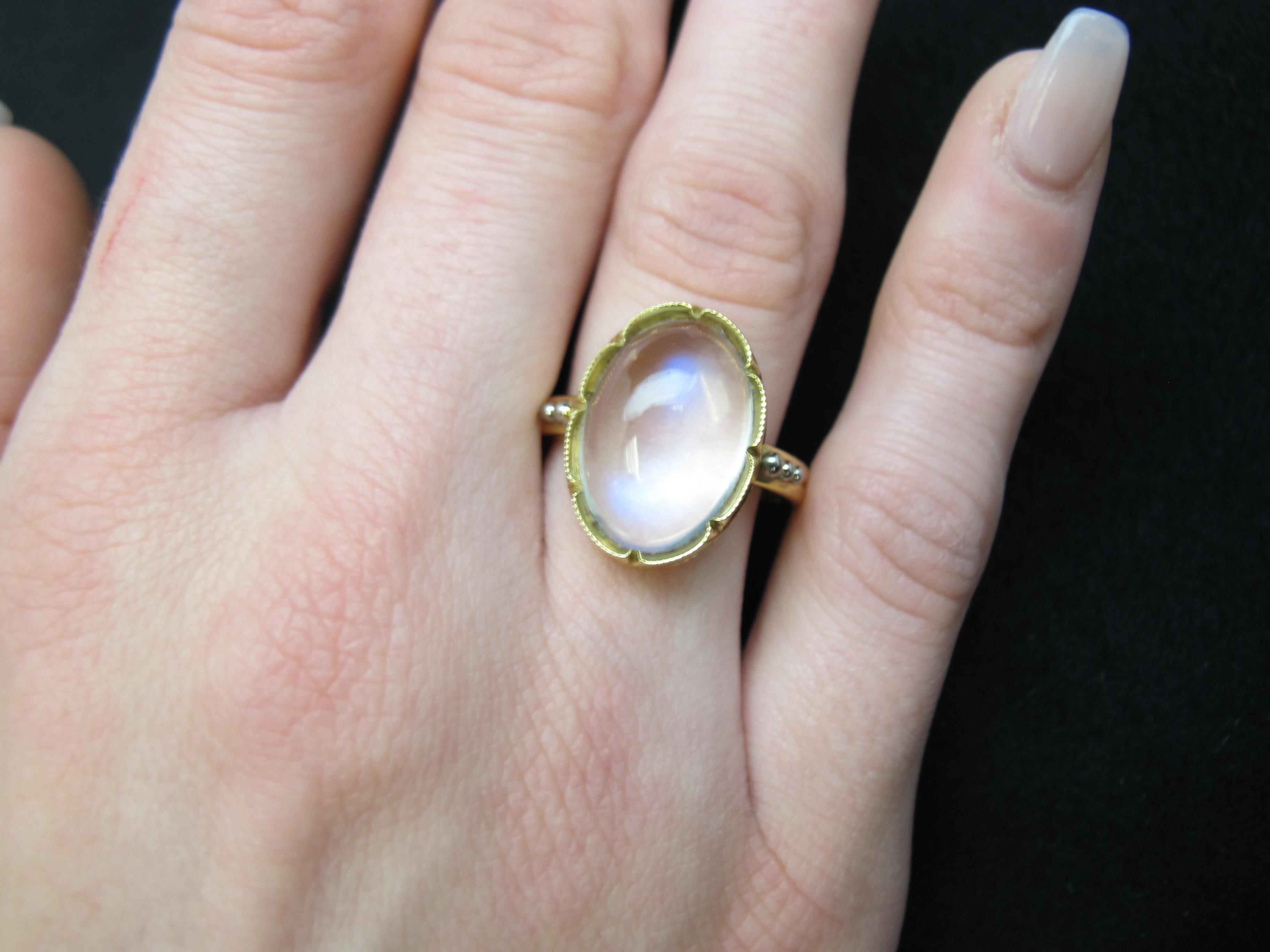 8.70 Carat Blue Flash Moonstone, Yellow Gold and Palladium Cocktail Ring For Sale 3