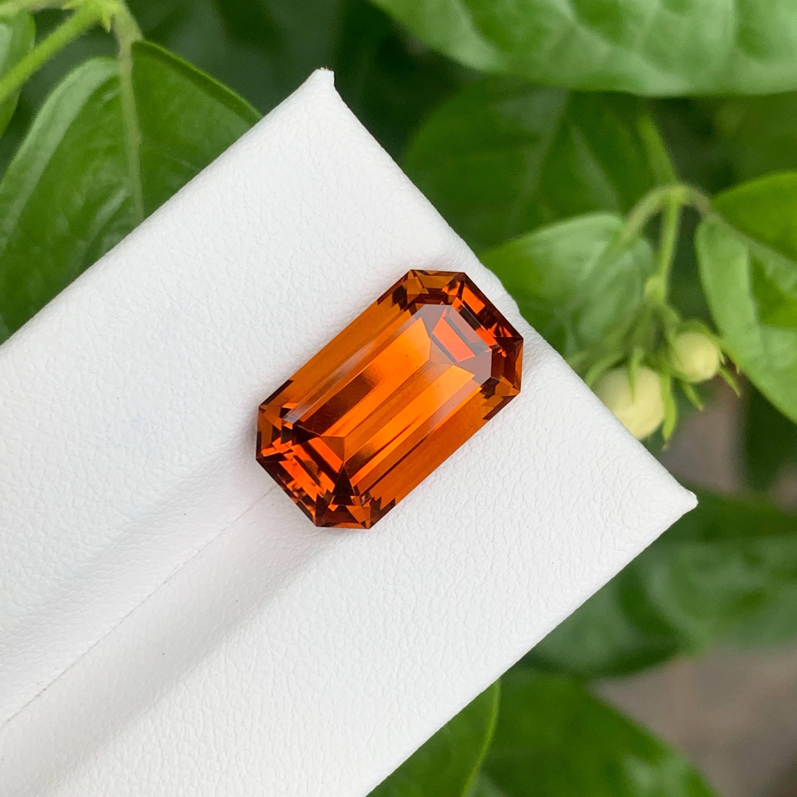 8.70 carats Fire Citrine Stone Emerald Cut Natural Brazilian Gemstone in vendita 1