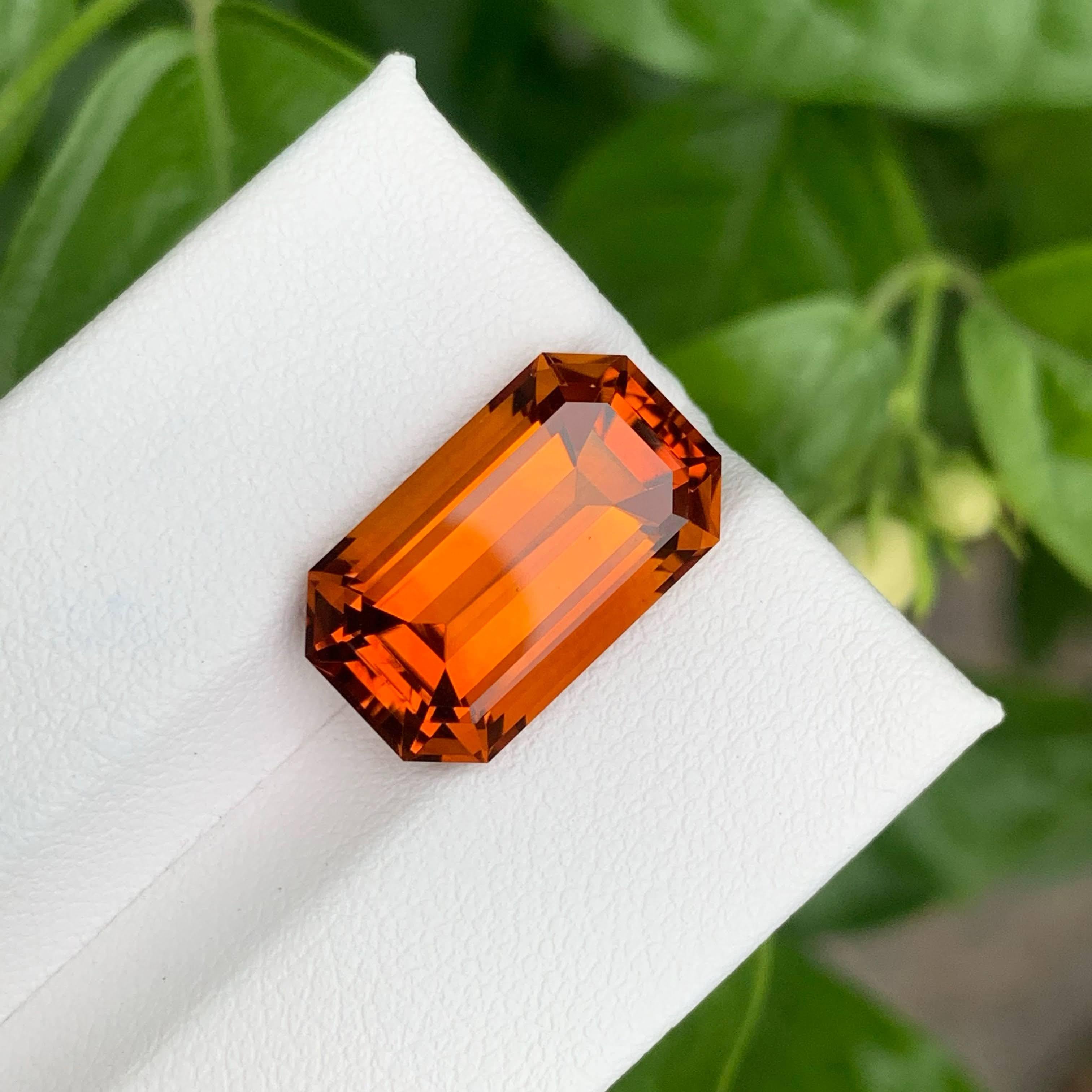 8.70 carats Fire Citrine Stone Emerald Cut Natural Brazilian Gemstone in vendita 3