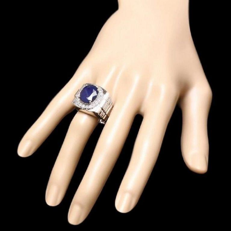 Round Cut 8.70 Carat Natural Diamond and Blue Sapphire 18K Solid White Gold Men's Ring For Sale