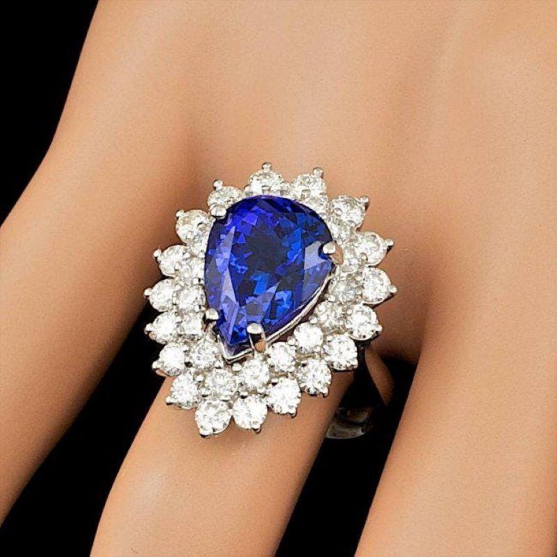 Mixed Cut 8.70 Carats Natural Tanzanite and Diamond 18K Solid White Gold Ring For Sale