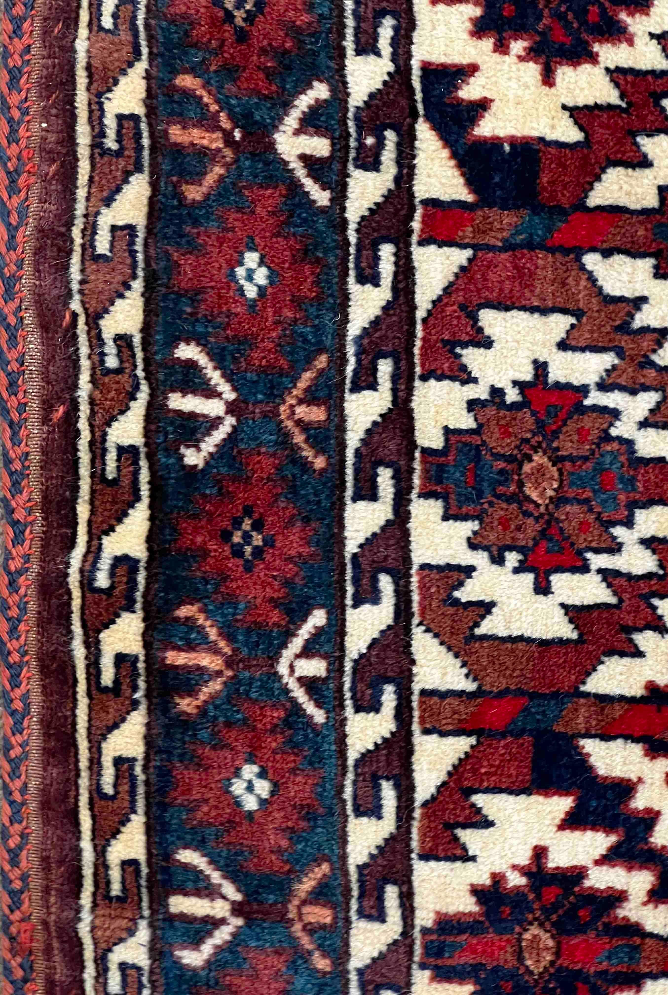 870 - Très beau tapis Bukhara « Asmalik » en vente 3