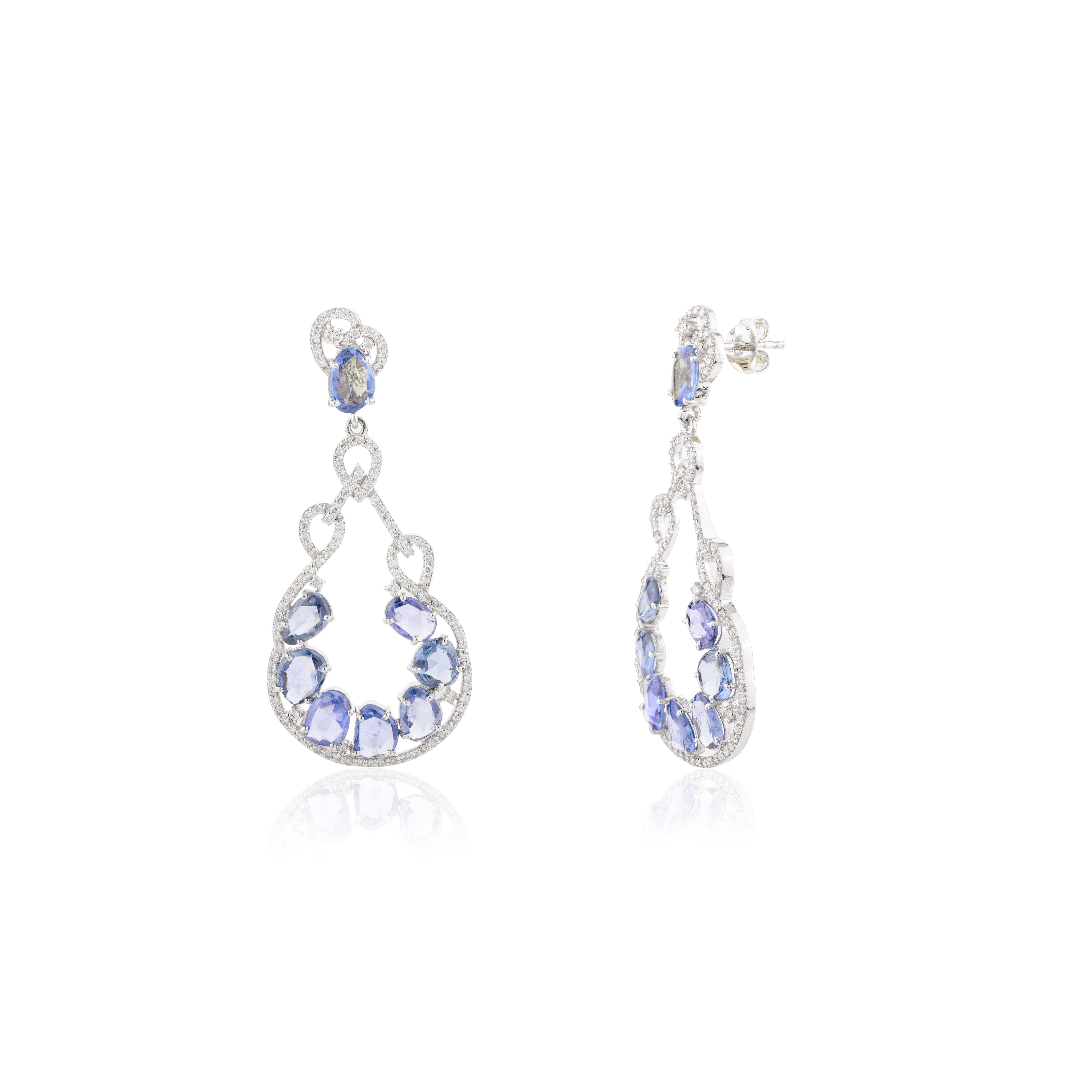Orecchini pendenti con diamante e zaffiro blu da 8,71 carati per matrimonio in oro bianco 18k in vendita 1