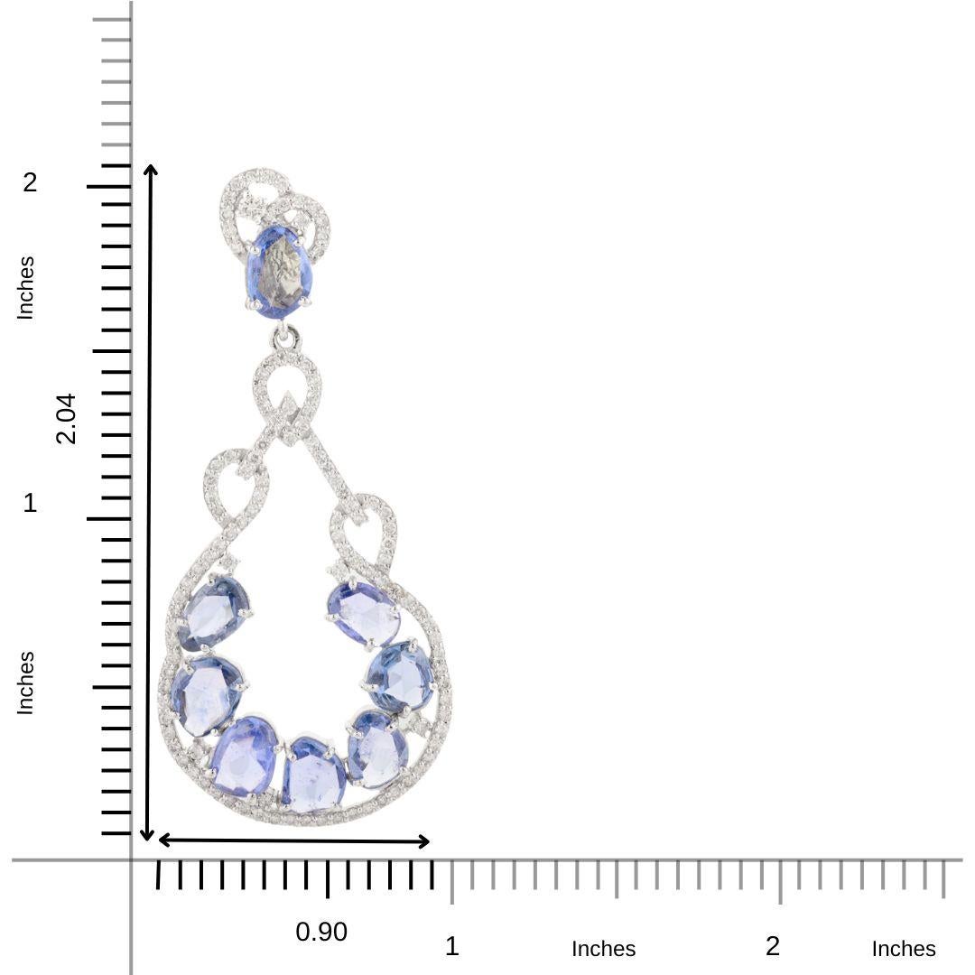 Orecchini pendenti con diamante e zaffiro blu da 8,71 carati per matrimonio in oro bianco 18k in vendita 2